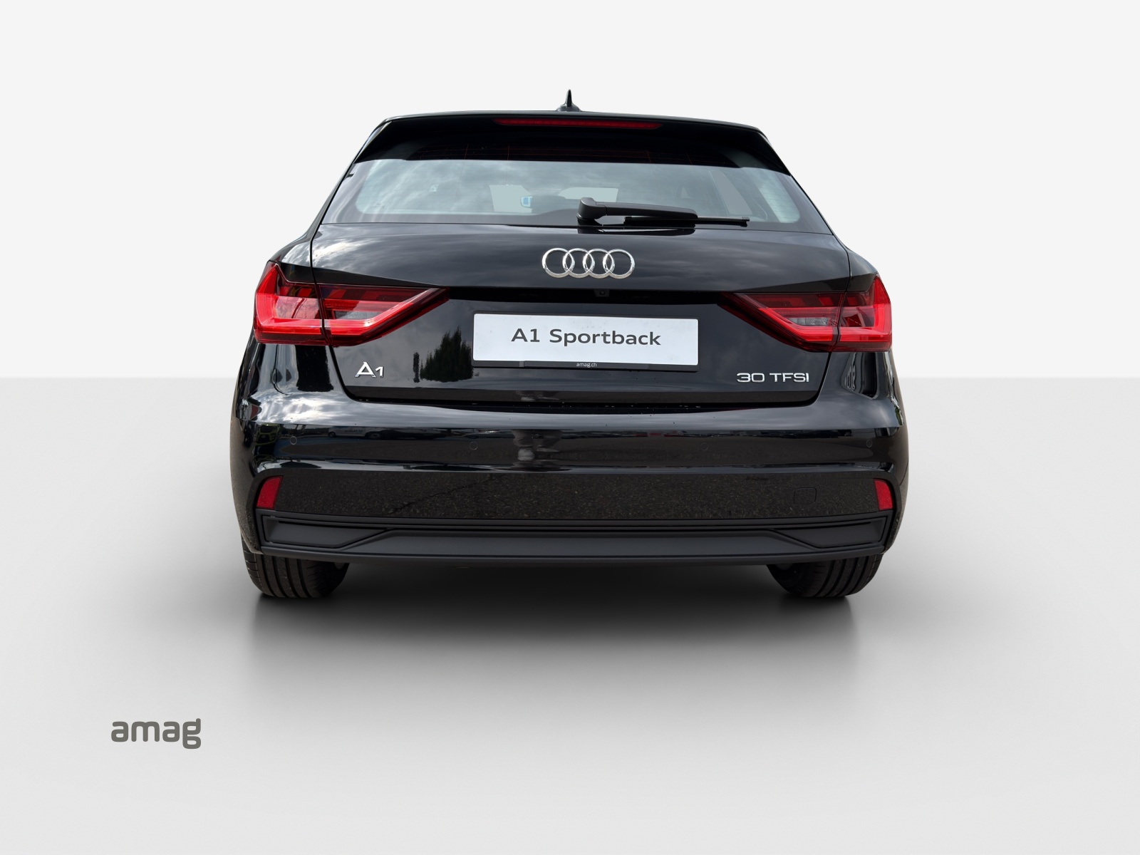 AUDI A1 Sportback 30 TFSI Attraction S-tronic-image-3