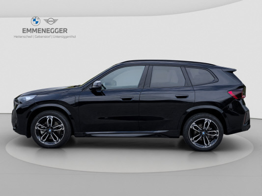 BMW X1 xDrive 30e M Sport-showroom-element-1
