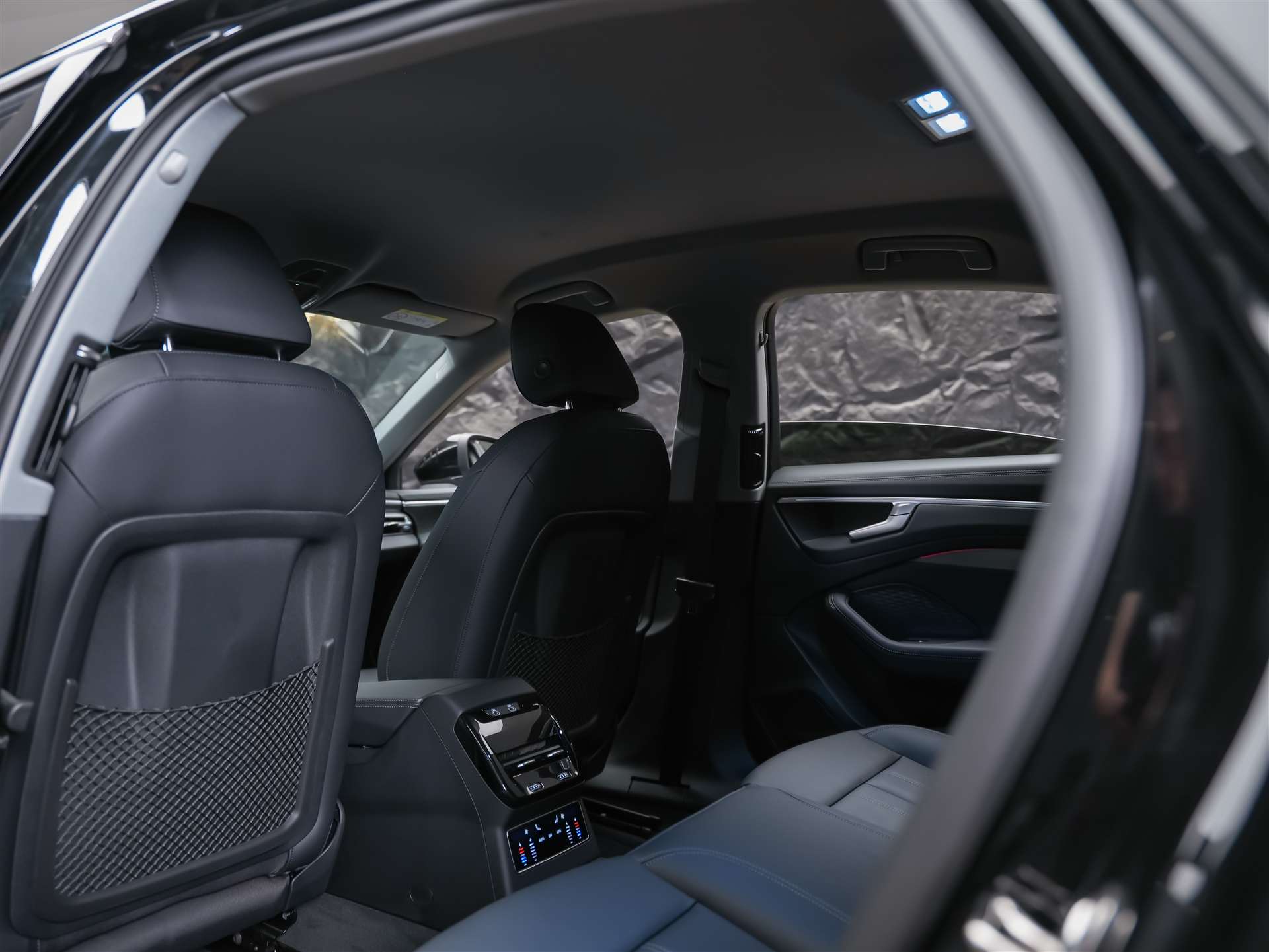 AUDI A6 Limousine S Line TDI quattro S tronic *Leder*Werksgarantie*360° Kamera*Abstandsregler*-image-10