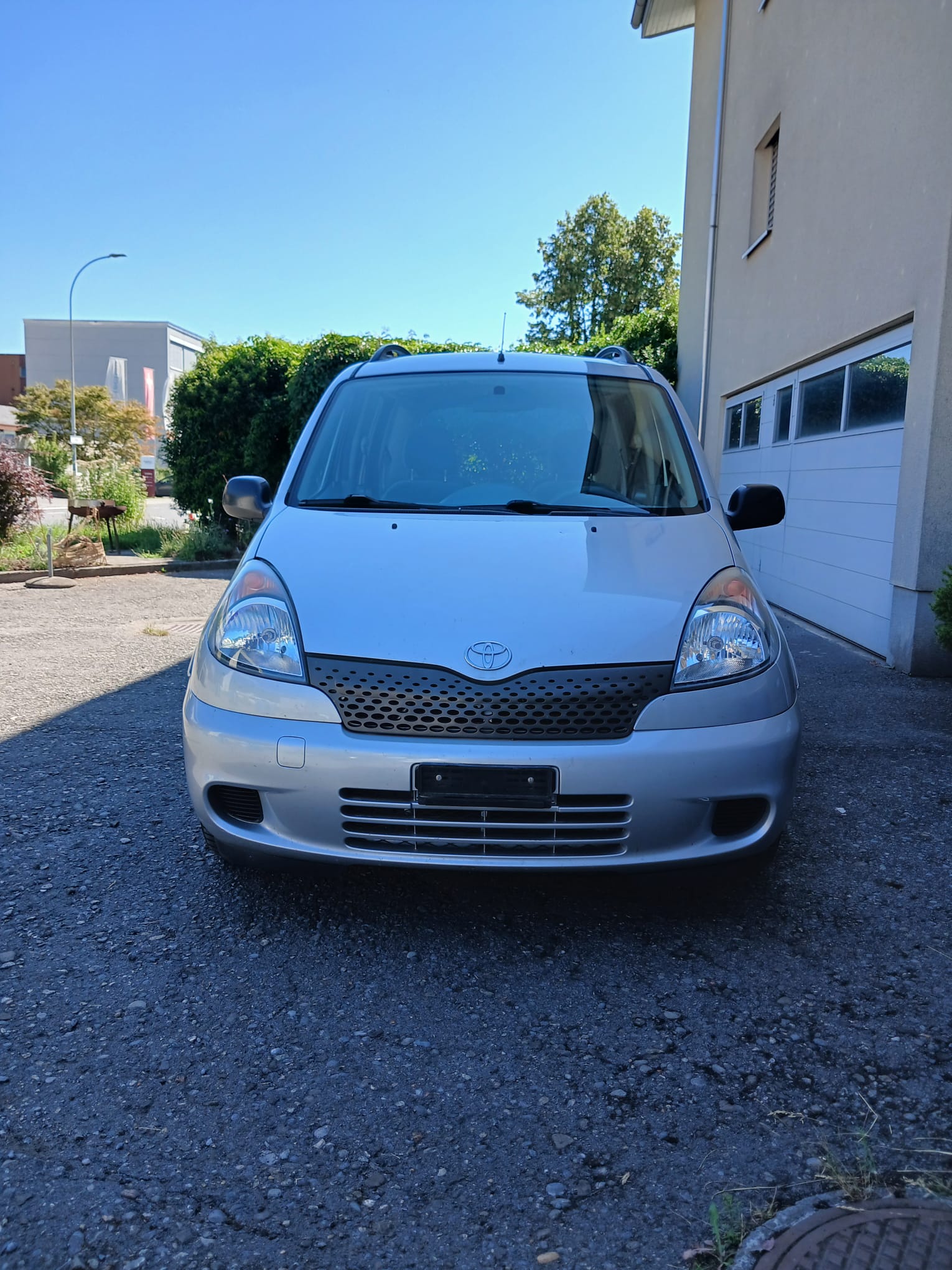 TOYOTA Yaris Verso 1.3 Linea Sol