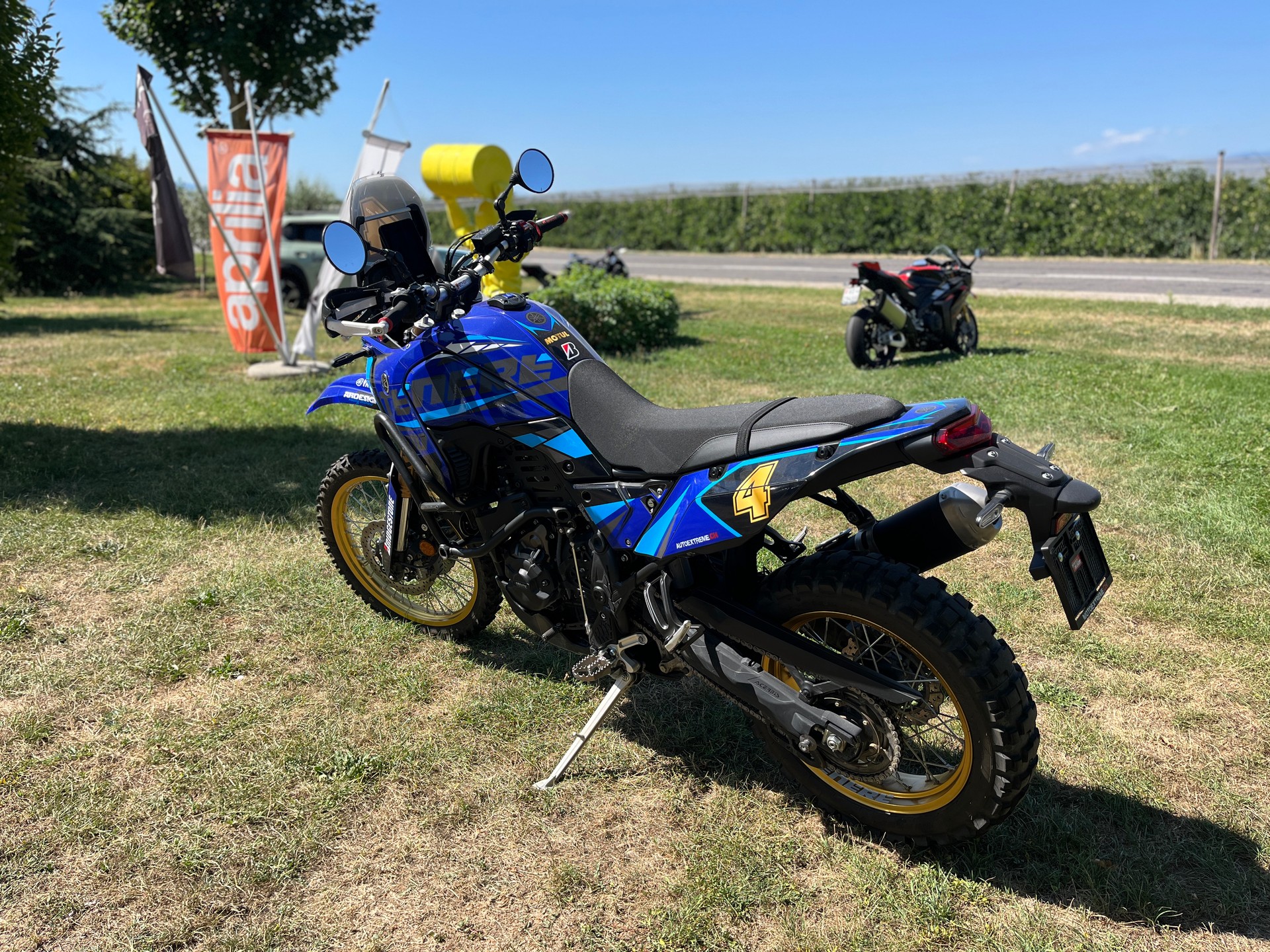 YAMAHA Tenere 700-showroom-element-2