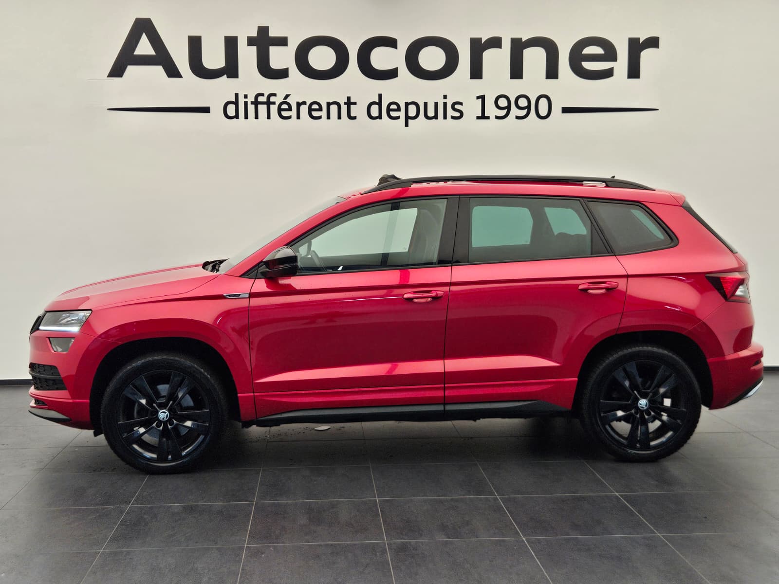 SKODA Karoq 2.0 TSI SportLine 4x4 DSG-showroom-element-1