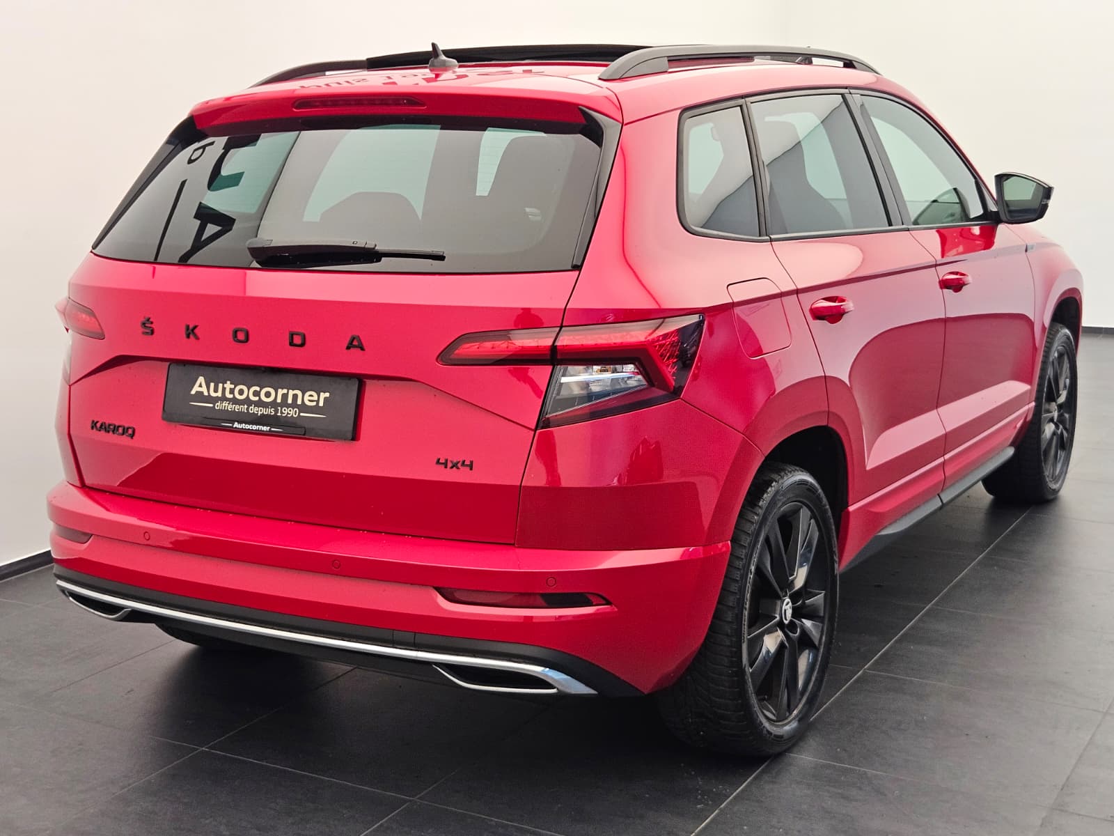 SKODA Karoq 2.0 TSI SportLine 4x4 DSG-image-6