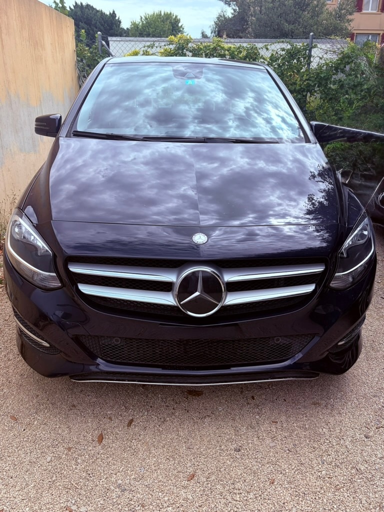 MERCEDES-BENZ B 220 Urban 4m-image-3