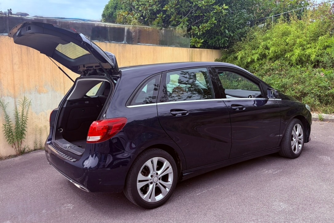 MERCEDES-BENZ B 220 Urban 4m-image-2