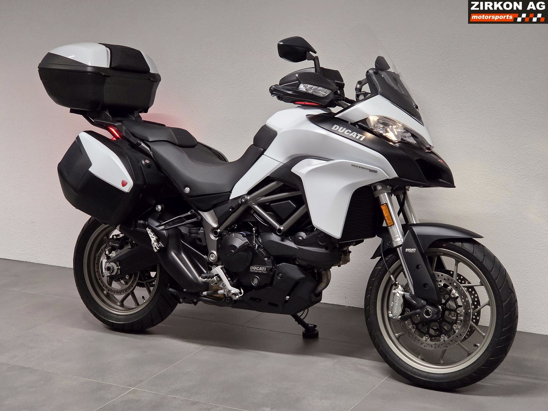 DUCATI Multistrada 950 Touring Pack-showroom-element-2