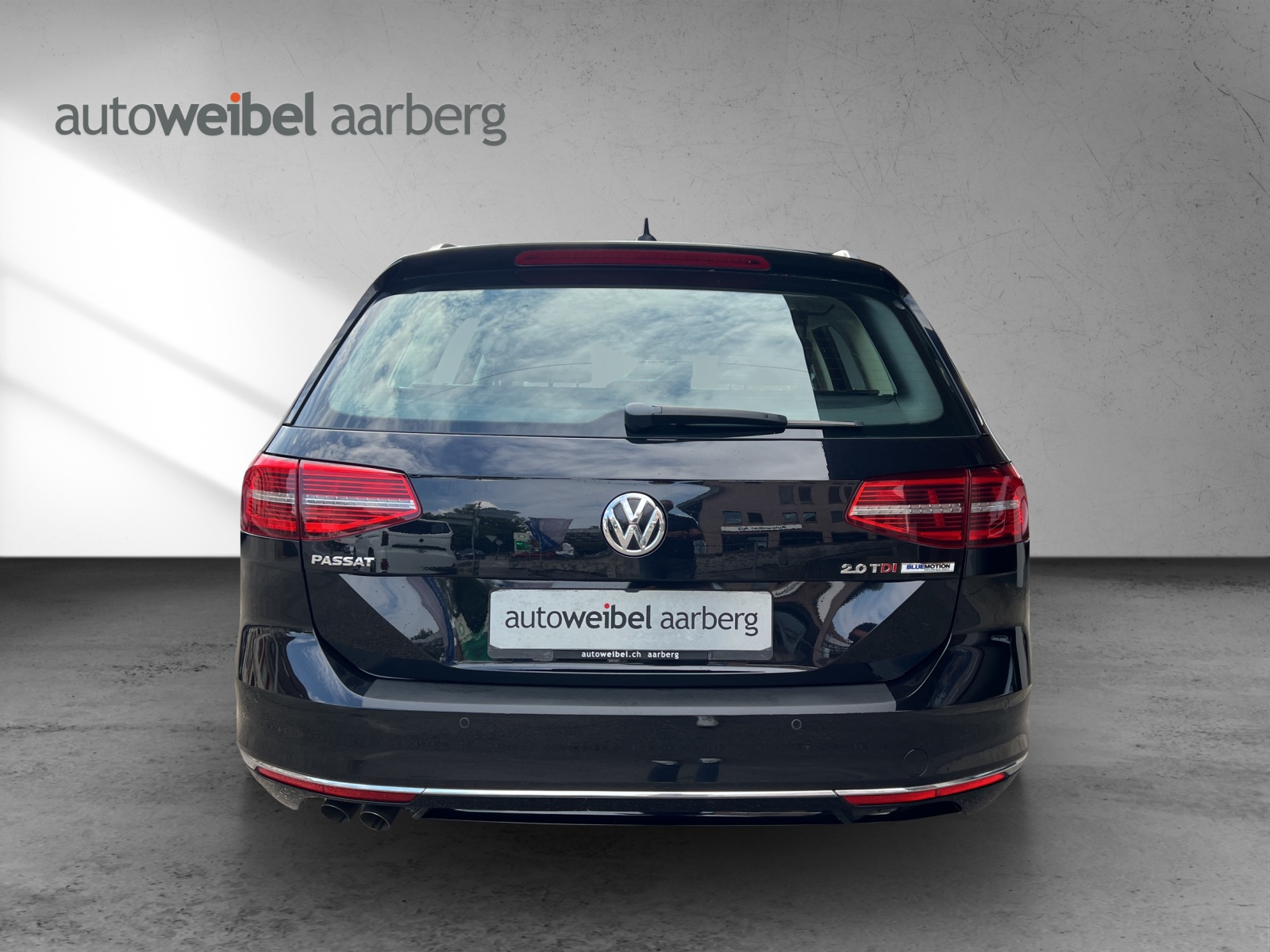 VW Passat Variant 2.0 TDI SCR BMT Highline DSG-showroom-element-2
