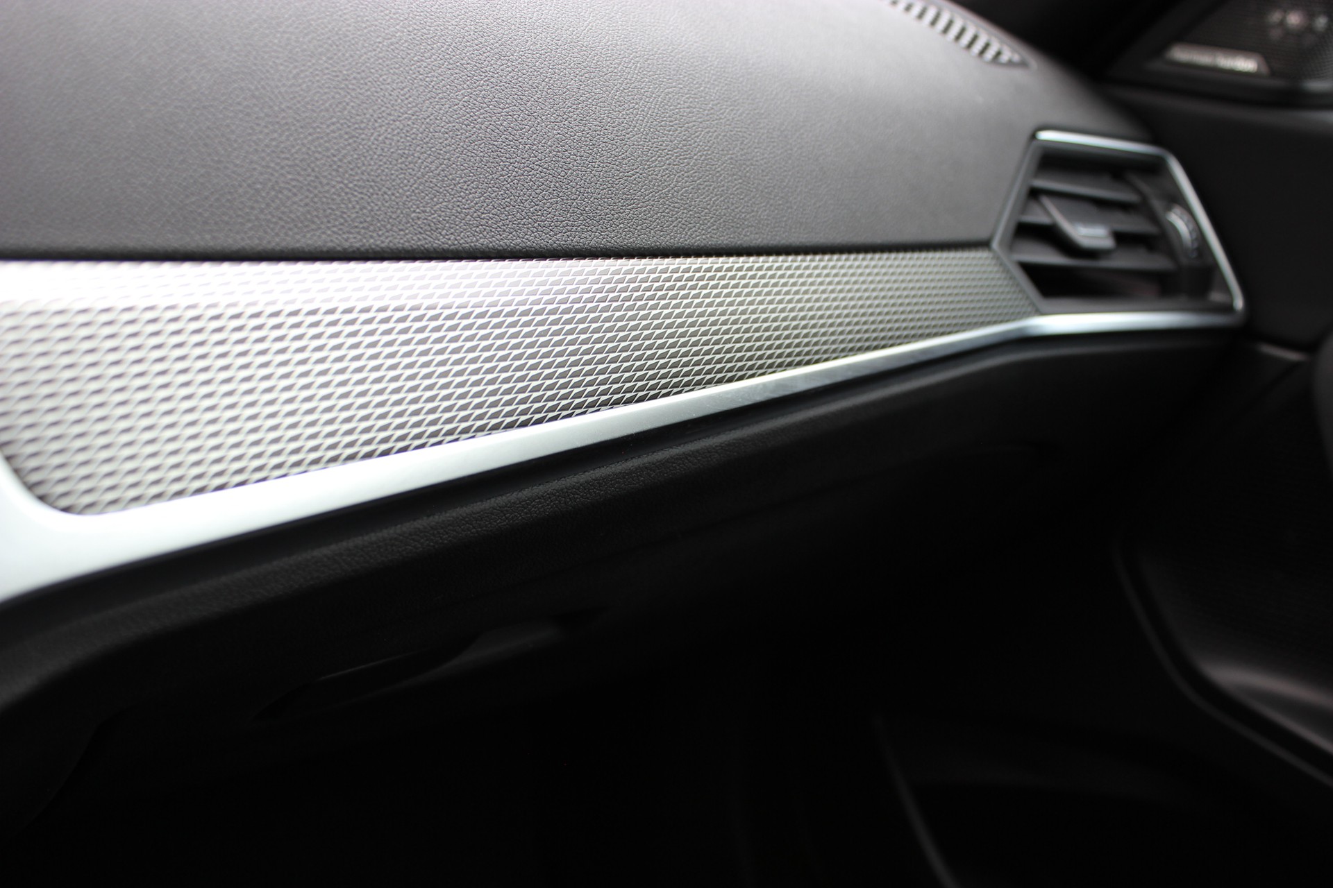 BMW M240i xDrive BROOKLYN GRAU METALLIC *M SPORTSITZE*-image-23