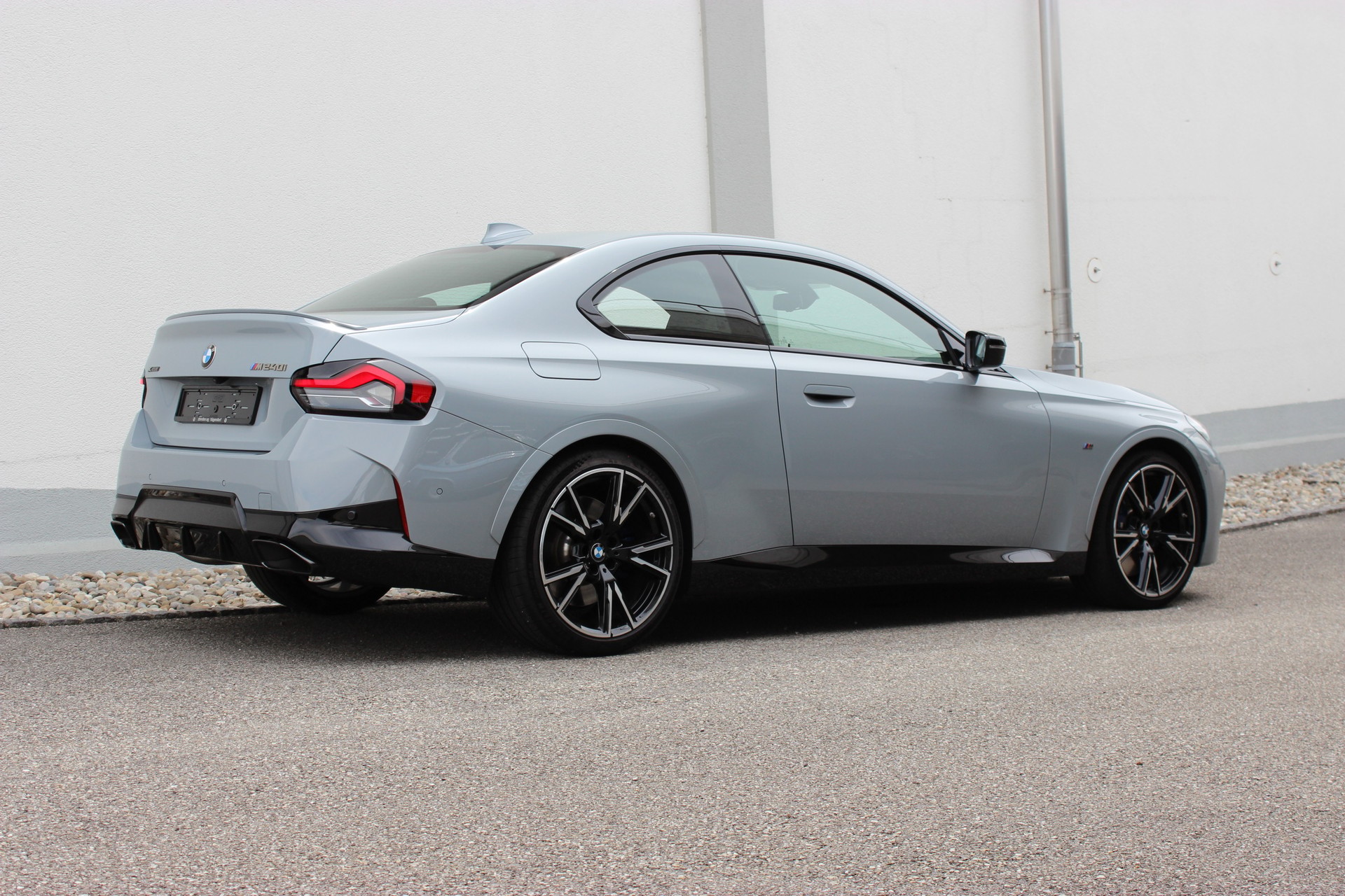 BMW M240i xDrive BROOKLYN GRAU METALLIC *M SPORTSITZE*-showroom-element-2