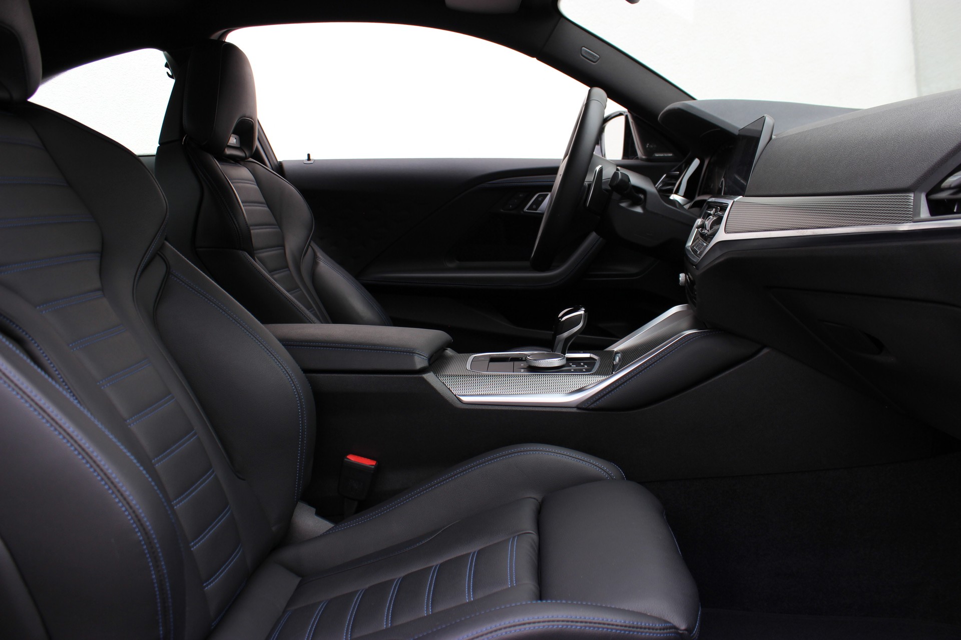 BMW M240i xDrive BROOKLYN GRAU METALLIC *M SPORTSITZE*-showroom-element-1