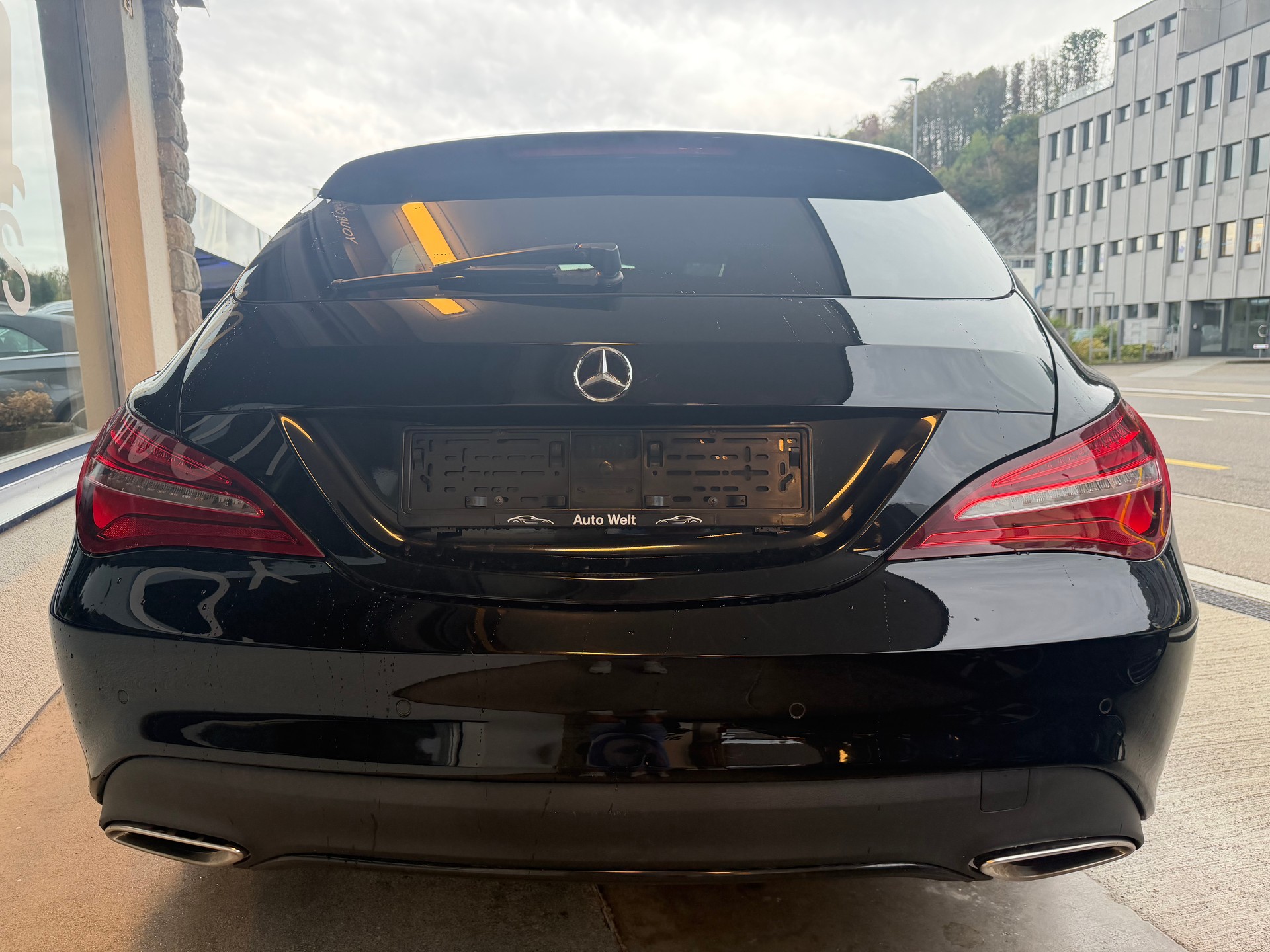 MERCEDES-BENZ CLA Shooting Brake 200 7G-DCT-image-5