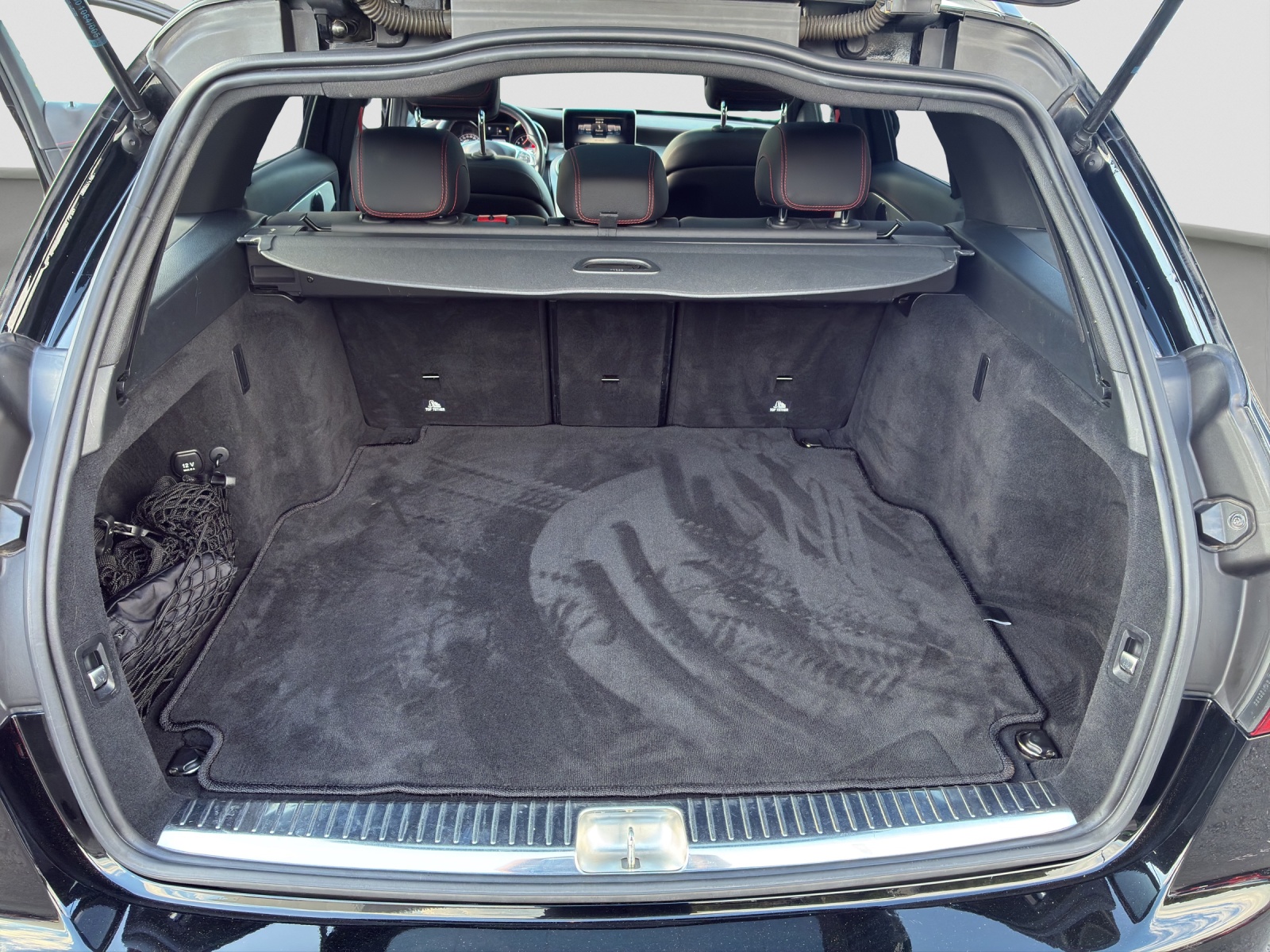 MERCEDES-BENZ C 450 AMG 4matic Kombi-image-13