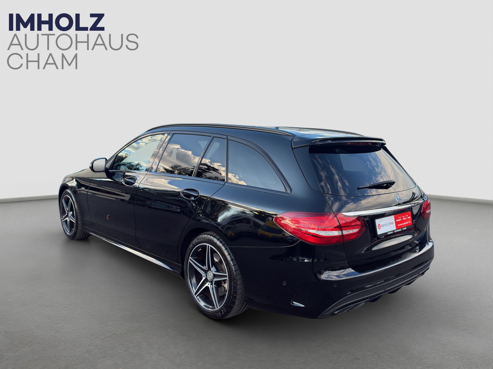 MERCEDES-BENZ C 450 AMG 4matic Kombi-showroom-element-2