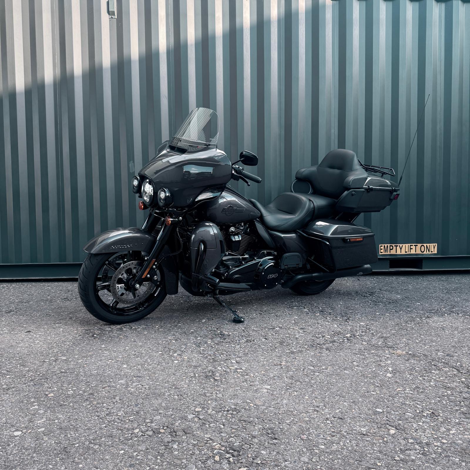 HARLEY-DAVIDSON FLHTK Electra Glide Ultra Limited Black Finish114-image-5