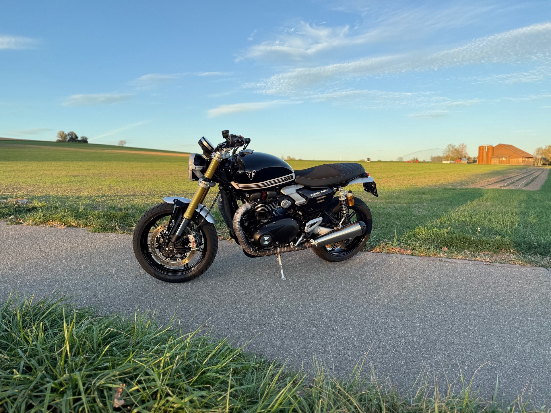 TRIUMPH Speed Twin 1200 RS-image-2