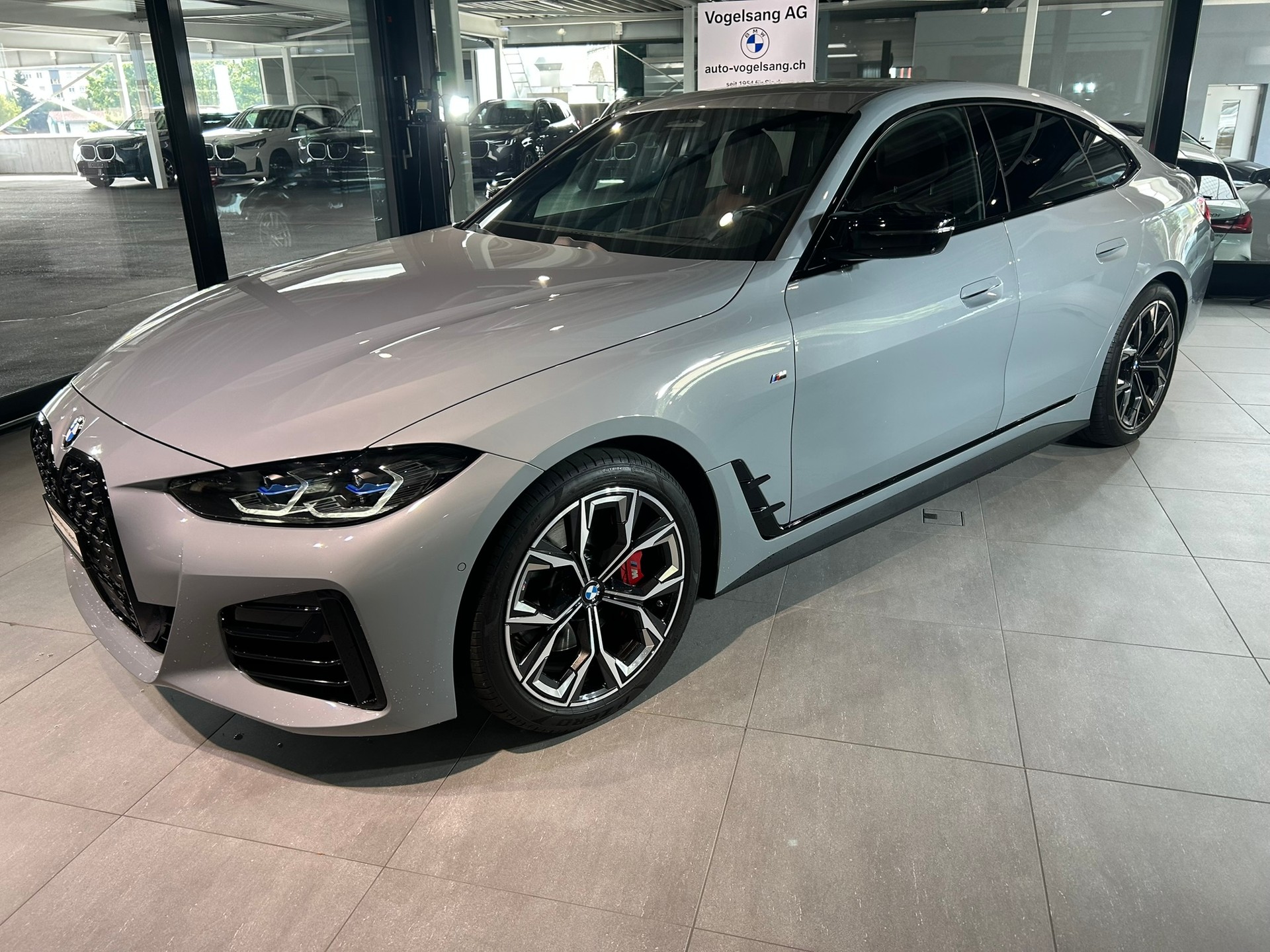 BMW M440i xDrive 48V Gran Coupé Steptronic-showroom-element-1