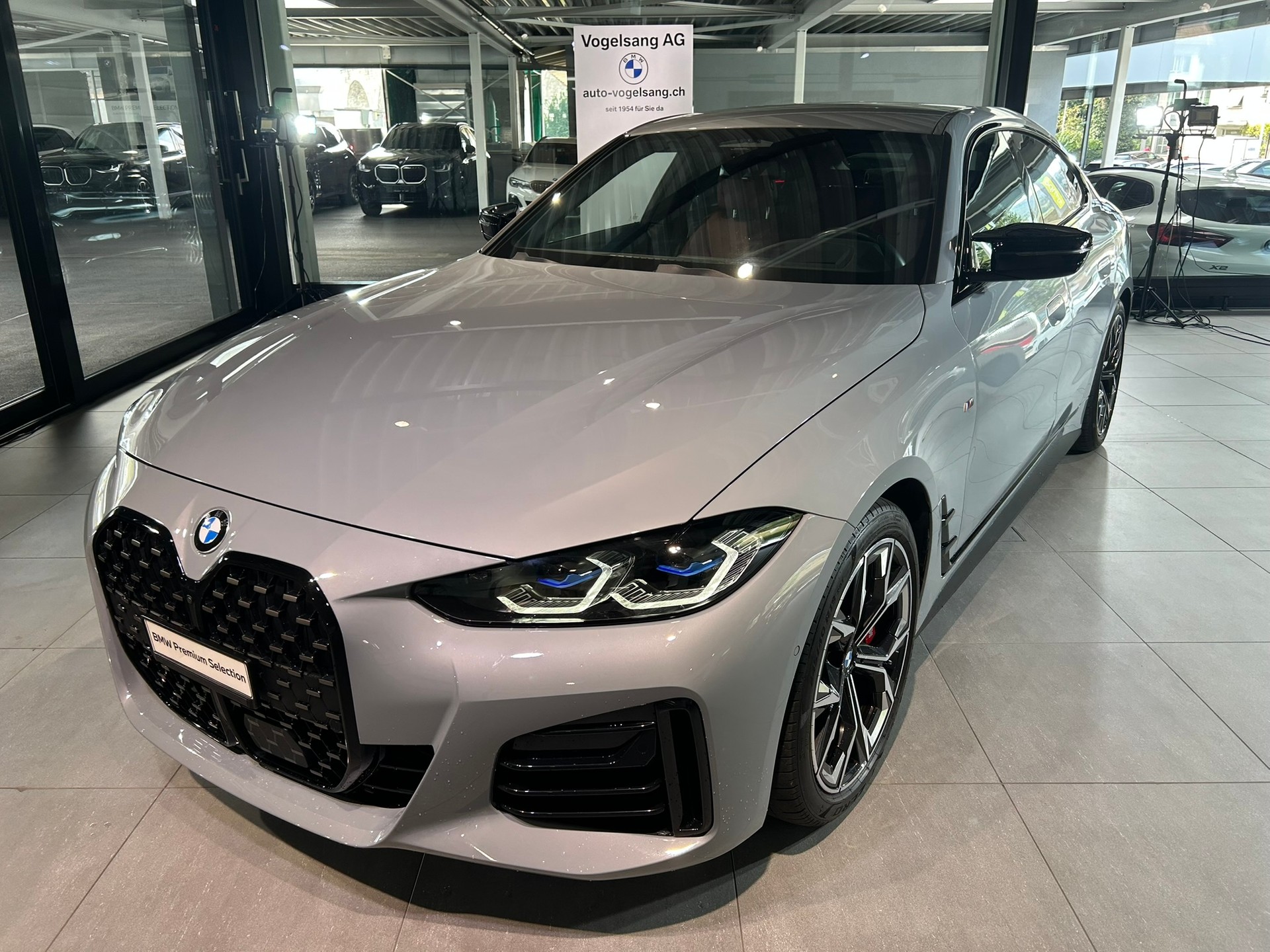 BMW M440i xDrive 48V Gran Coupé Steptronic-showroom-element-3