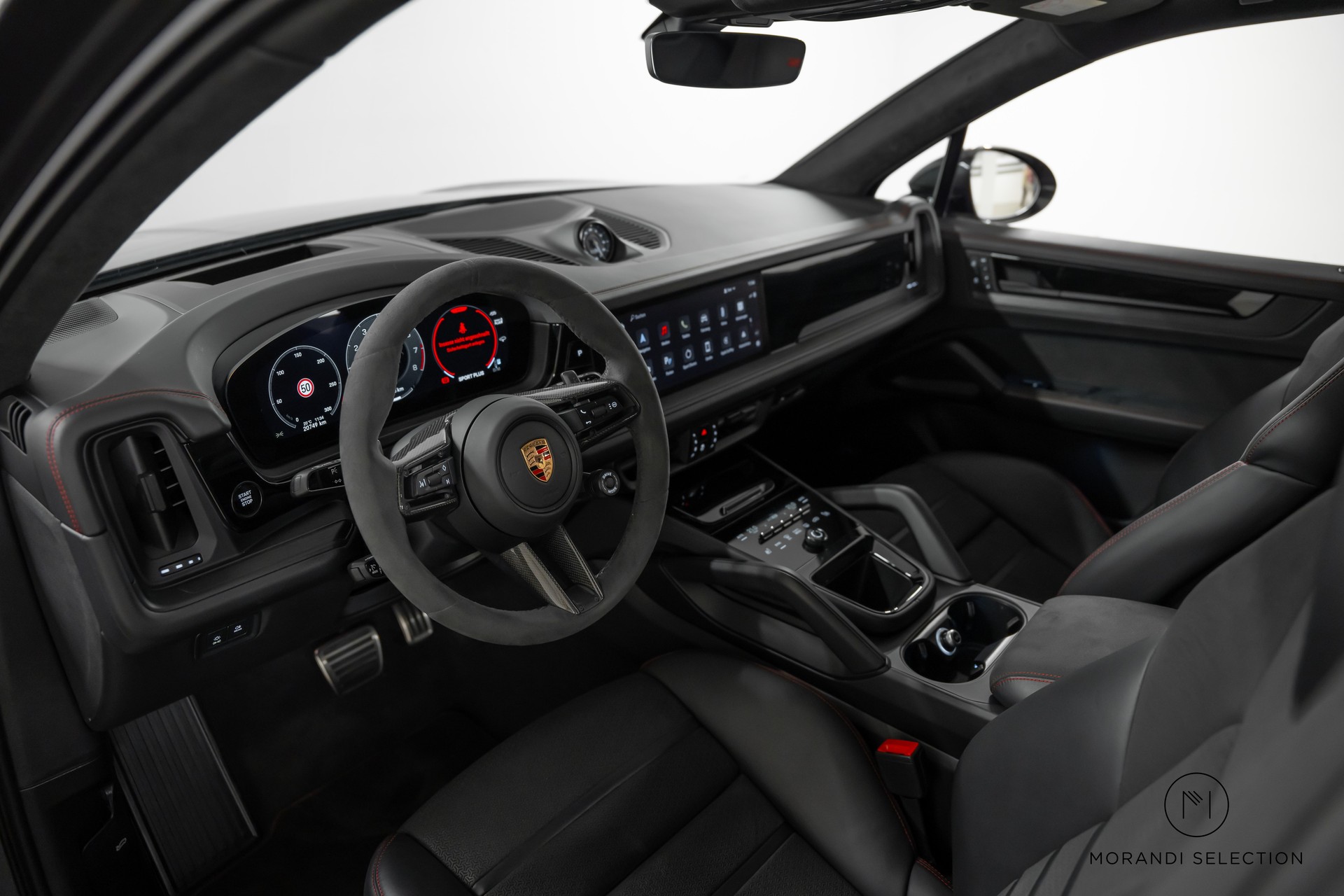 PORSCHE Cayenne 4.0 V8 GTS-image-12