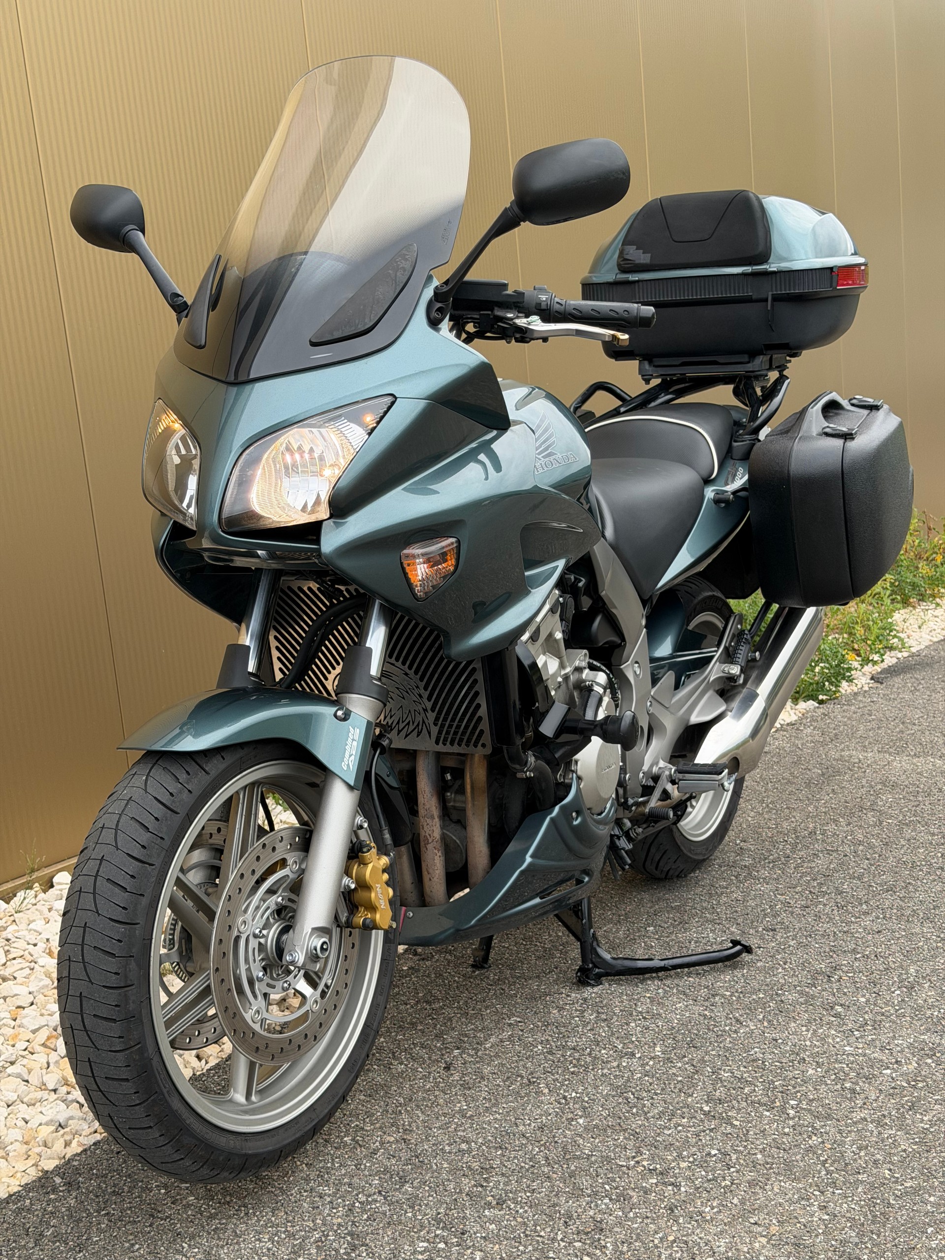 HONDA CBF 1000 ABS-image-7