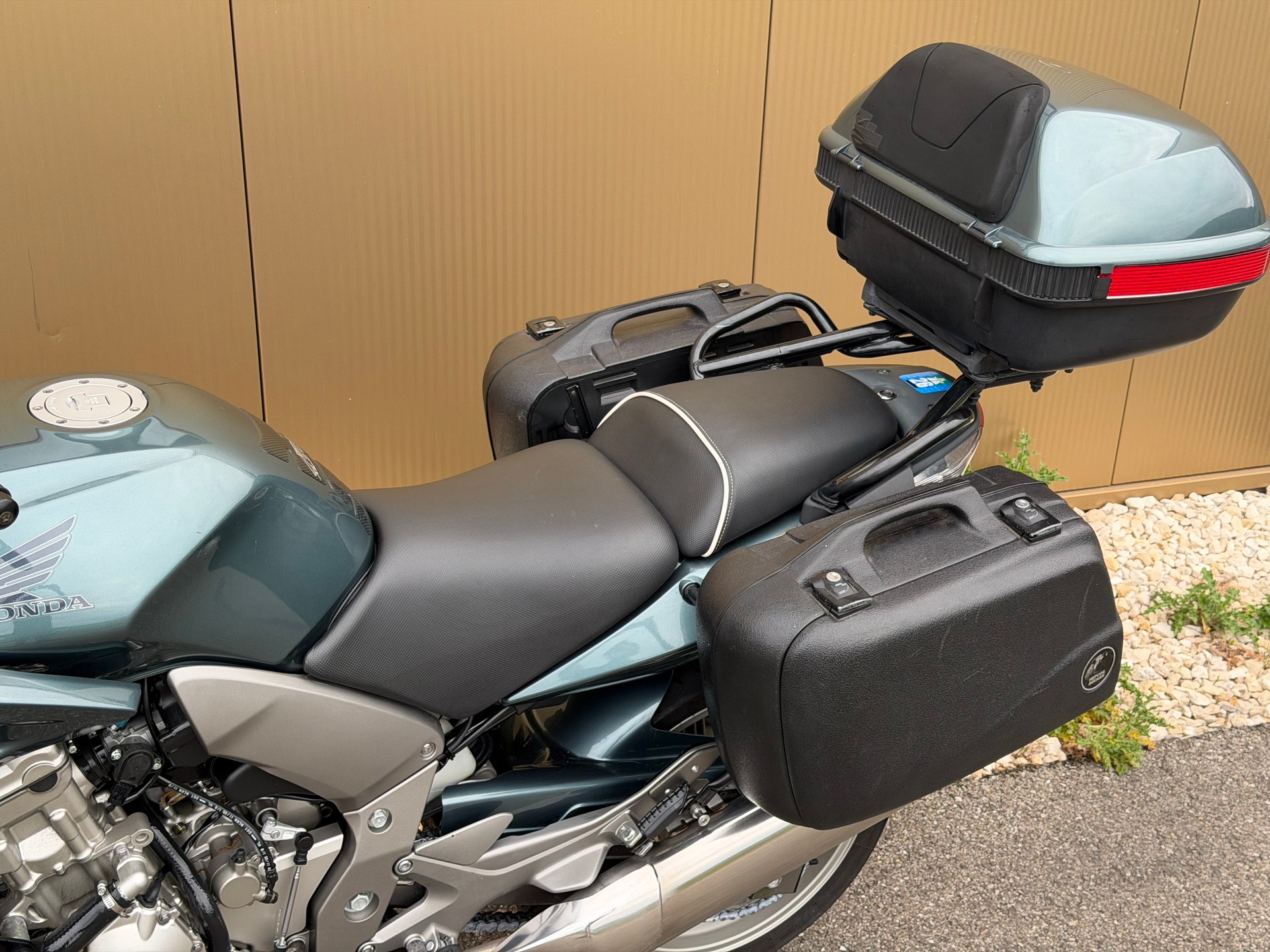 HONDA CBF 1000 ABS-image-14