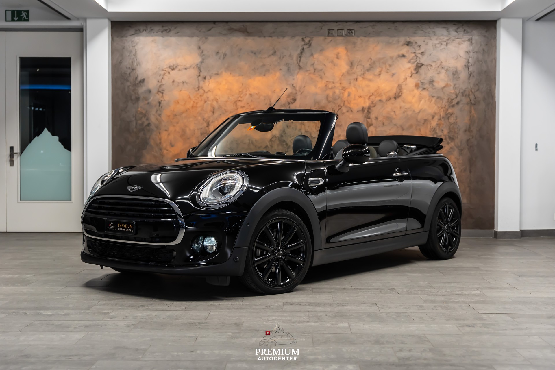 MINI Cooper Cabriolet Steptronic *CH-Fahrzeug*Vollleder*Garantie*-showroom-element-1