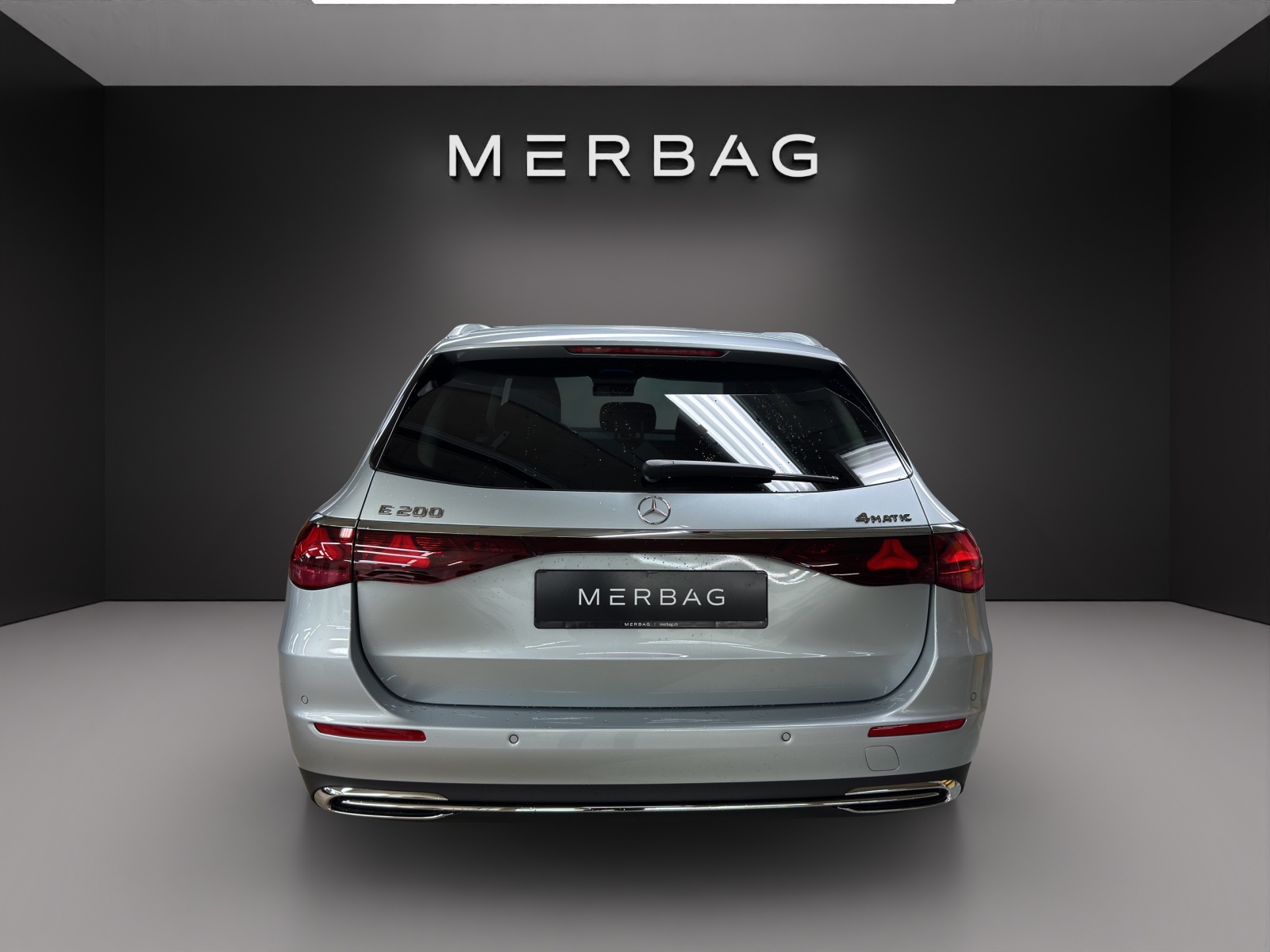 MERCEDES-BENZ E 200 T 9G-Tronic 4Matic-image-3