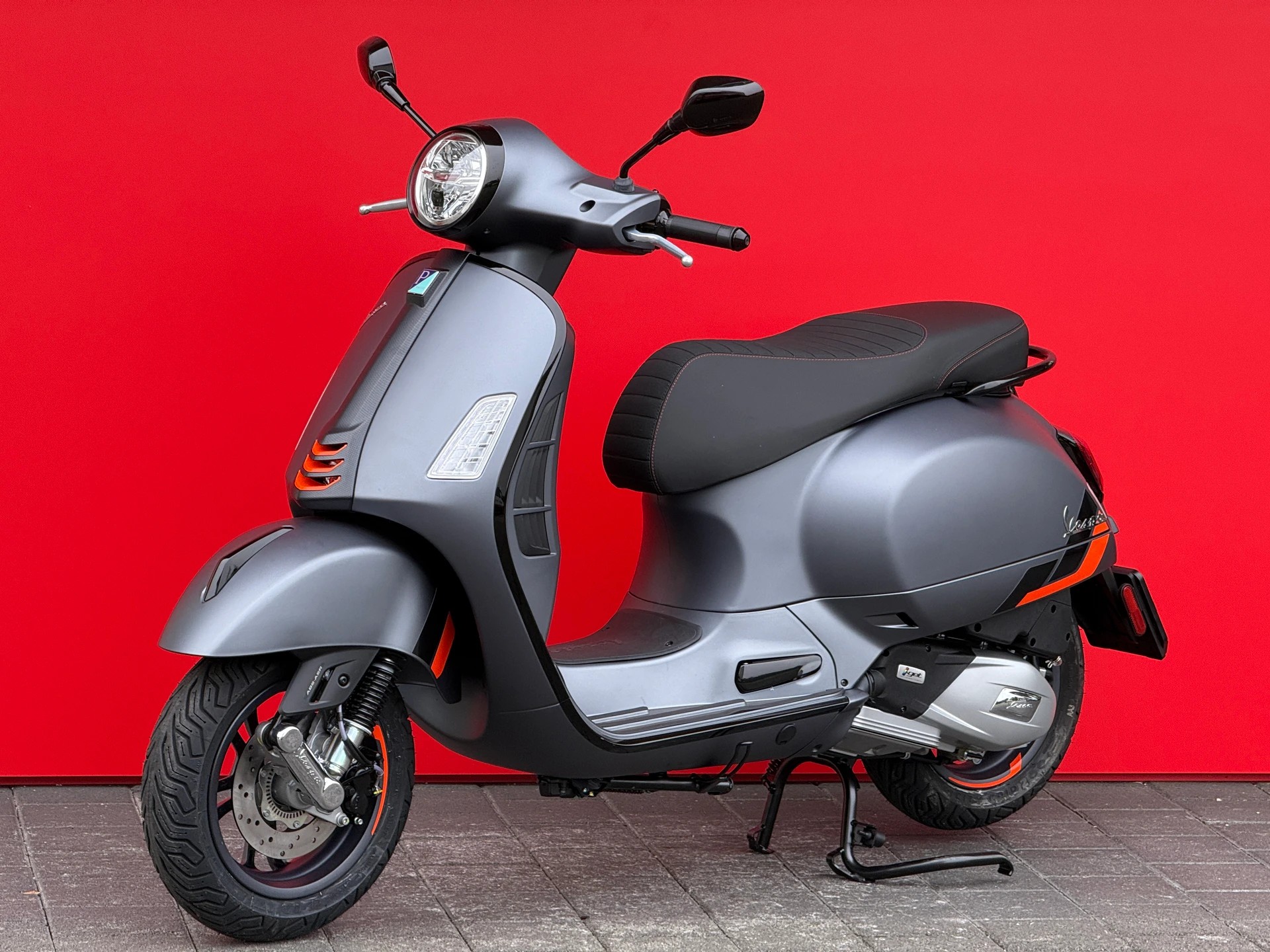 PIAGGIO Vespa GTS 125 Super Sport RST Euro 5+-image-12
