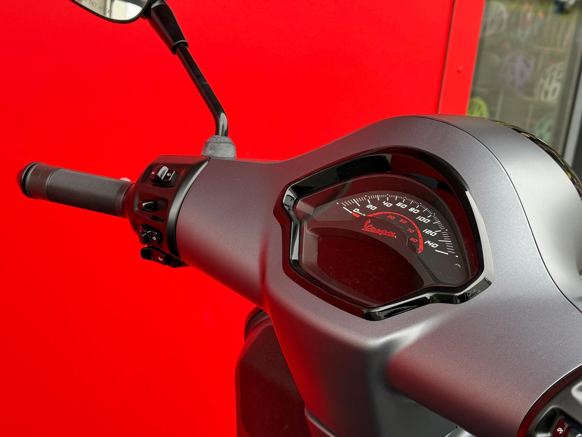 PIAGGIO Vespa GTS 125 Super Sport RST Euro 5+-image-4