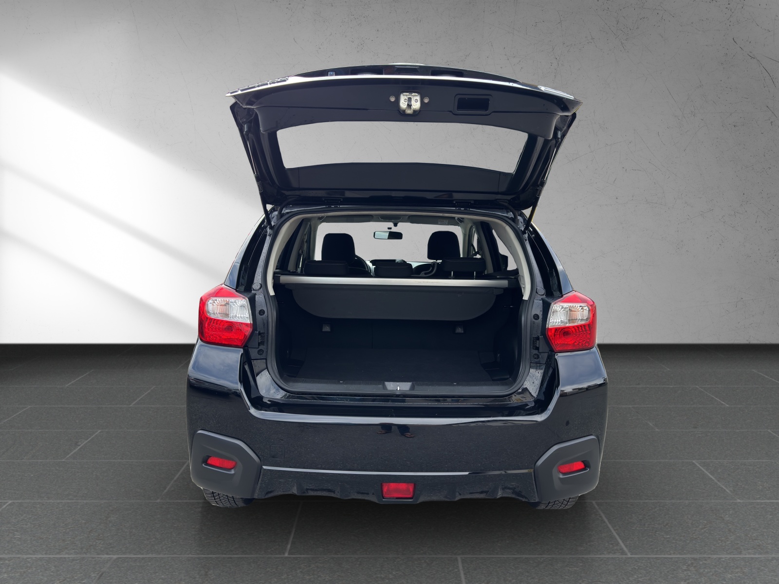 SUBARU XV 2.0D Swiss Two AWD-image-6