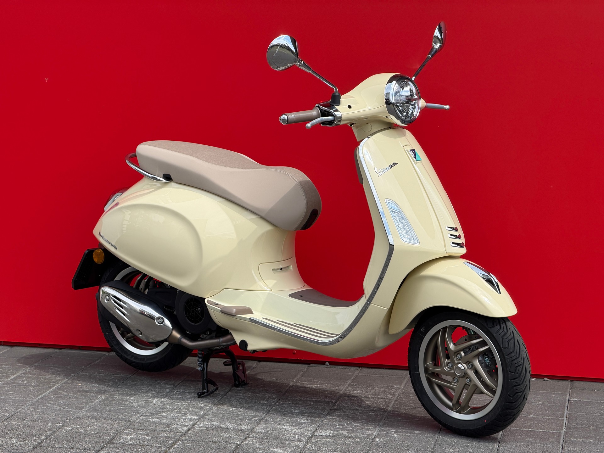 PIAGGIO Vespa 125 Primavera S ABS-image-1