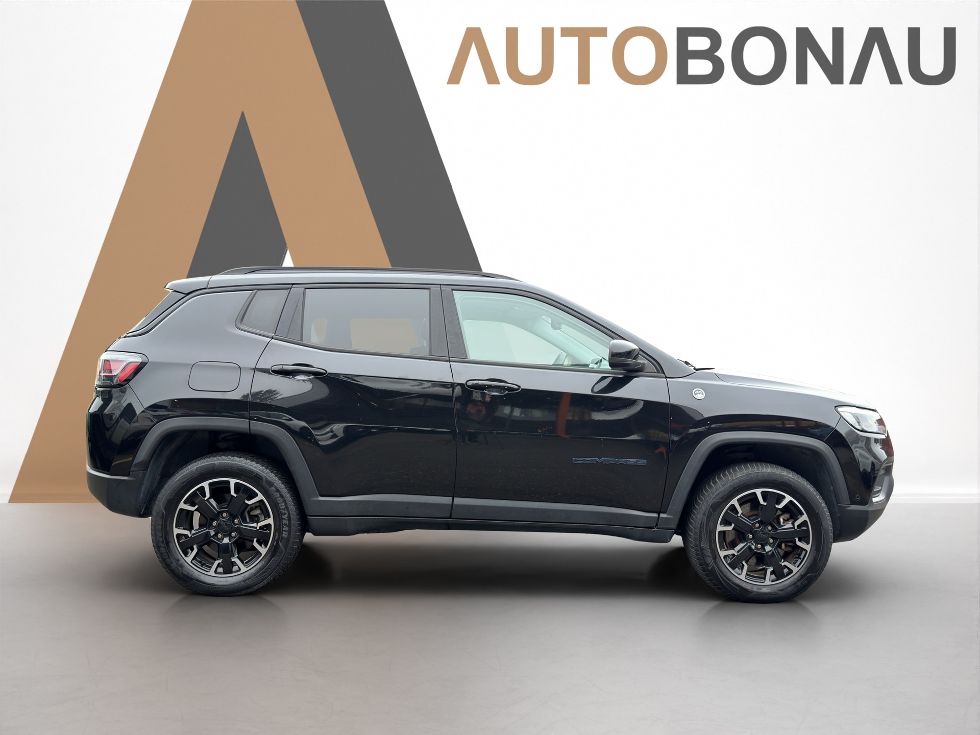 JEEP Compass 1.3T PHEV Trailhawk 4xe-image-5