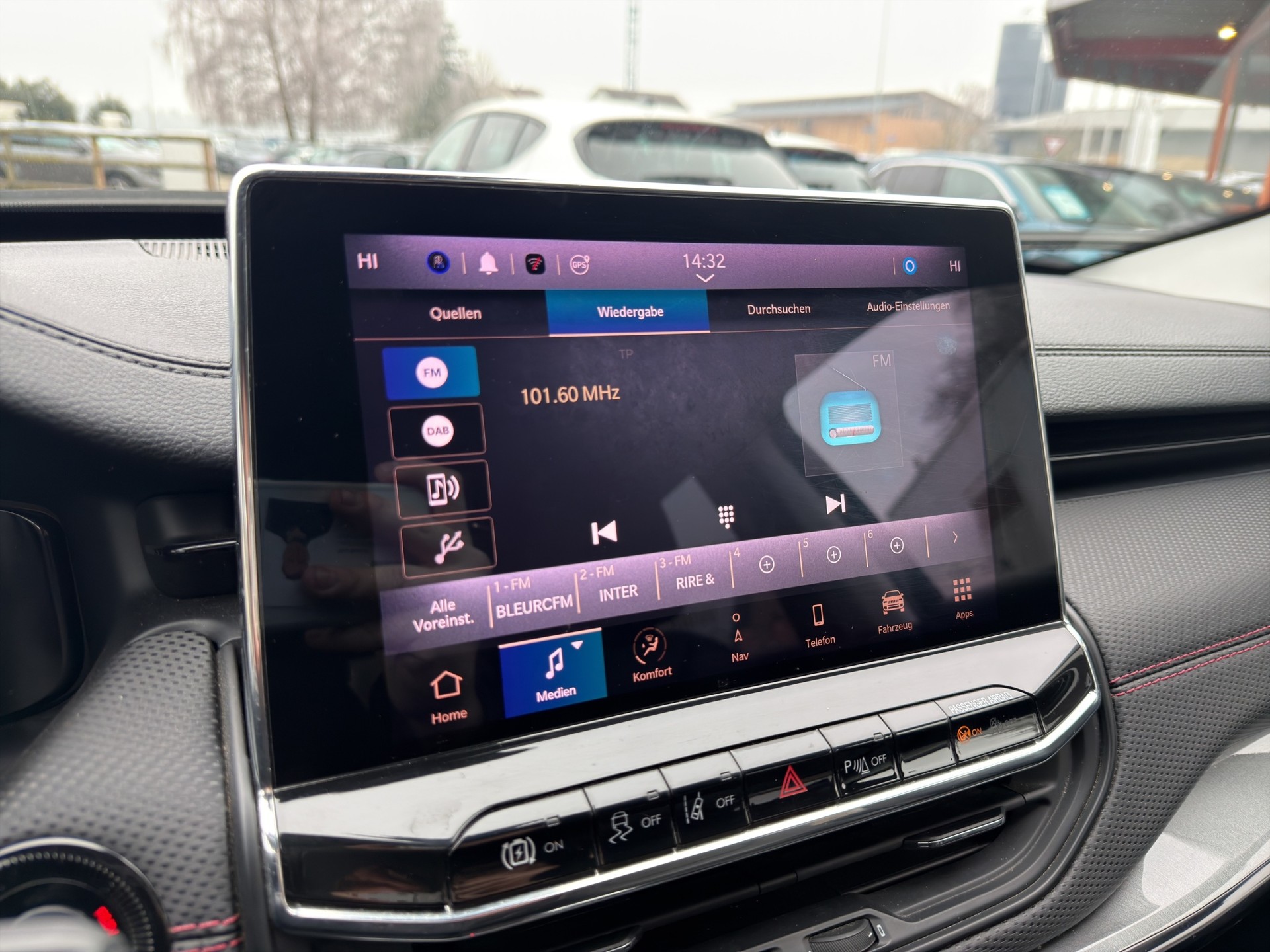 JEEP Compass 1.3T PHEV Trailhawk 4xe-image-28