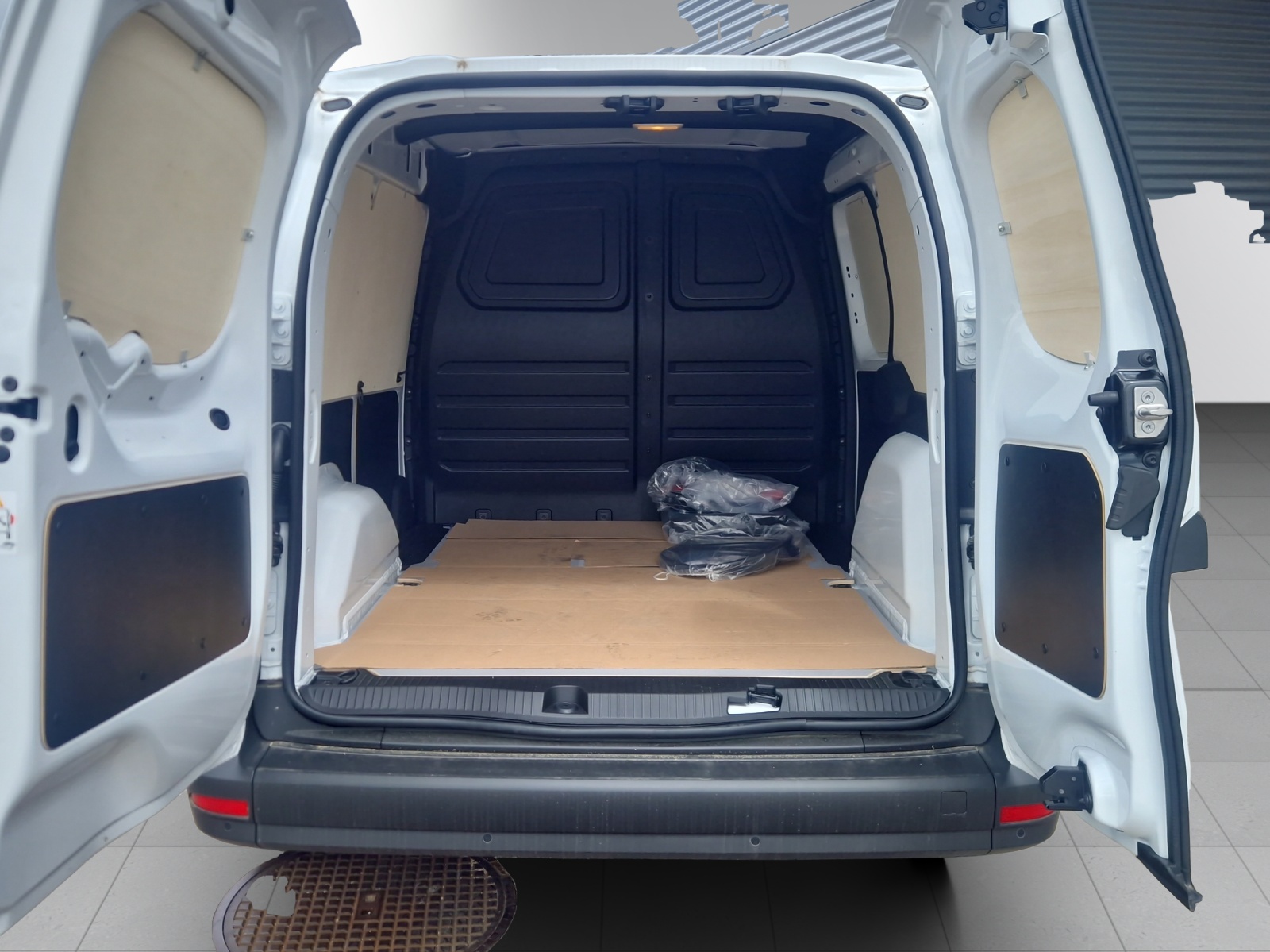 MERCEDES-BENZ eCitan 45kWh Worker-image-5