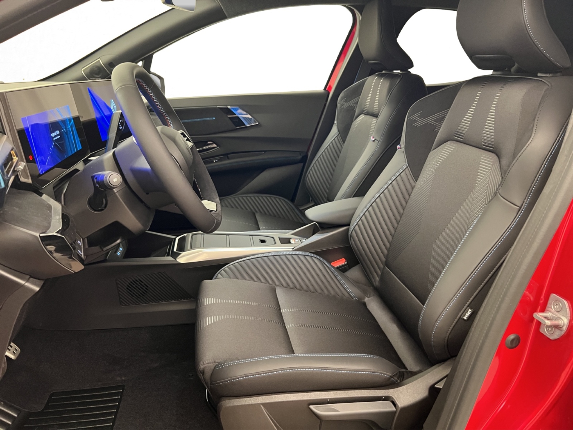 RENAULT Clio 6 1.8 E-Tech esprit Alpine-showroom-element-3
