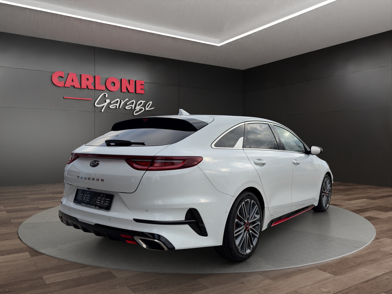 KIA ProCeed 1.6 T-GDi GT-showroom-element-2