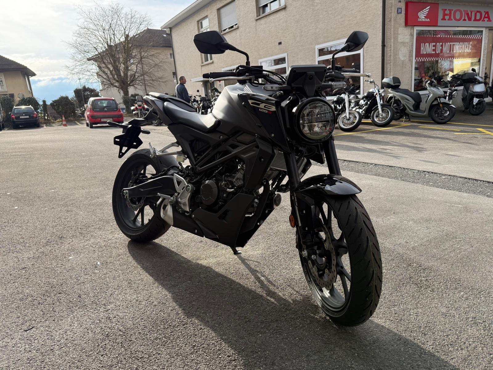 HONDA CB 125 R-image-1