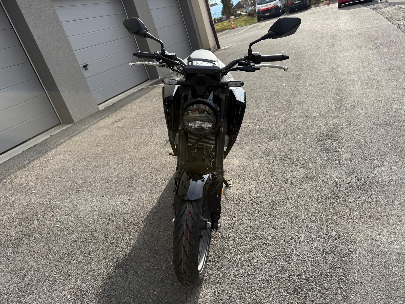 HONDA CB 125 R-image-6