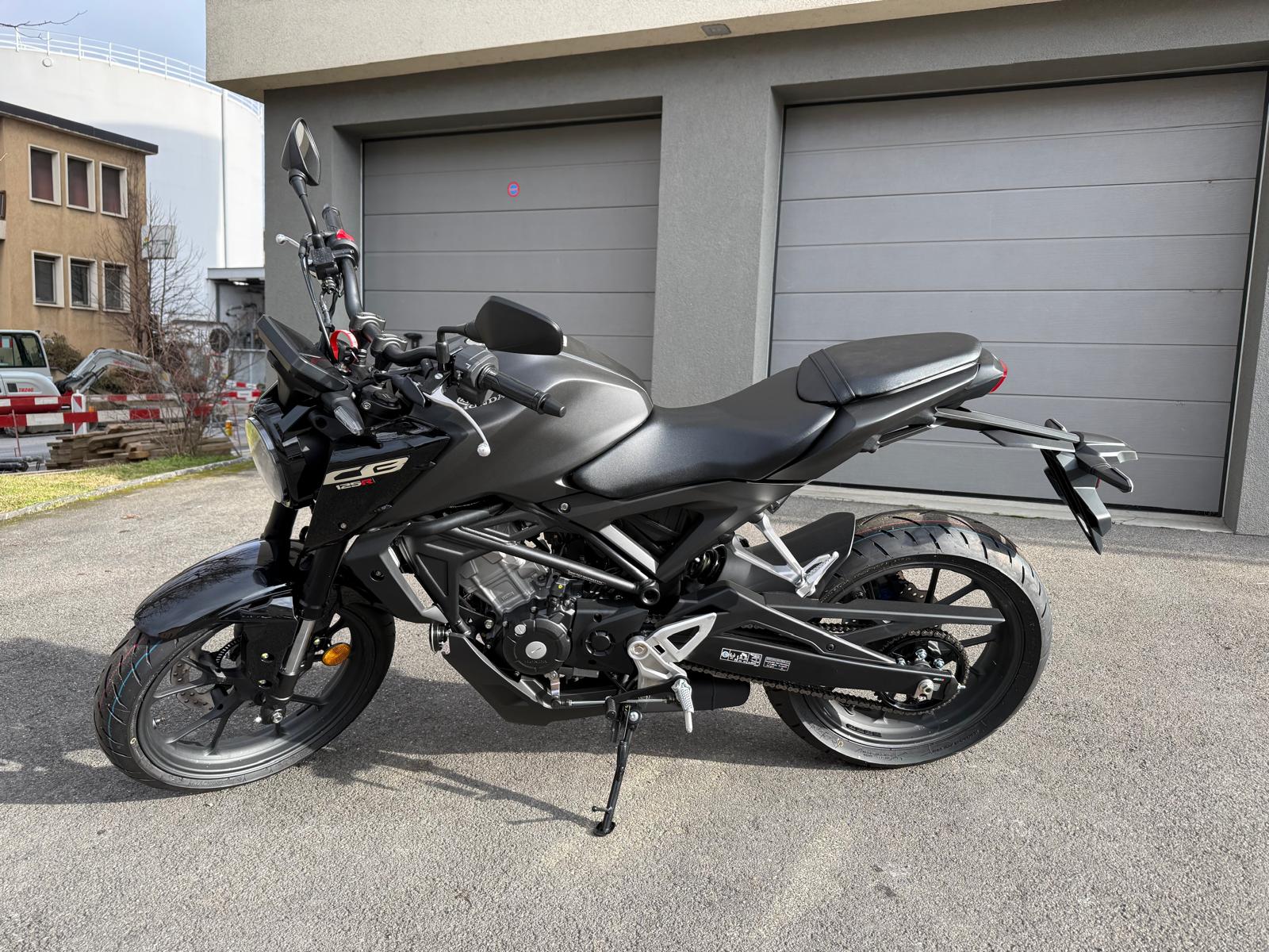 HONDA CB 125 R-image-2