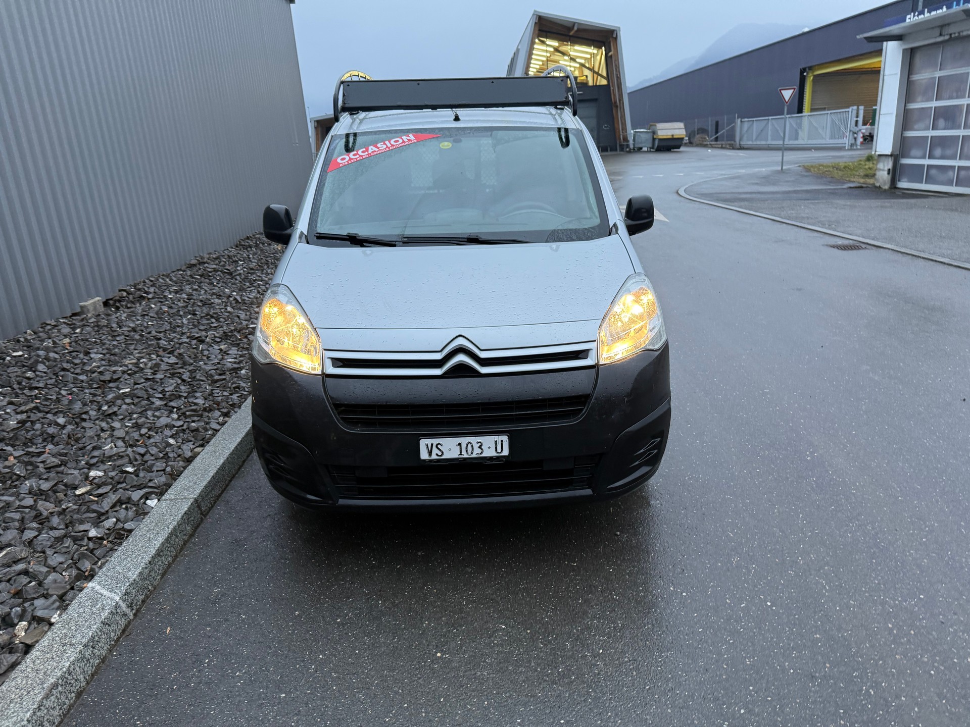 CITROEN Berlingo 1.6 BlueHDi 100 Business 3. PLACES —-image-4
