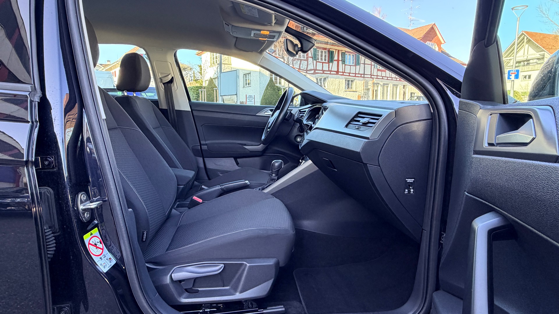 VW Polo 1.0 TSI BMT Comfortline DSG-image-12