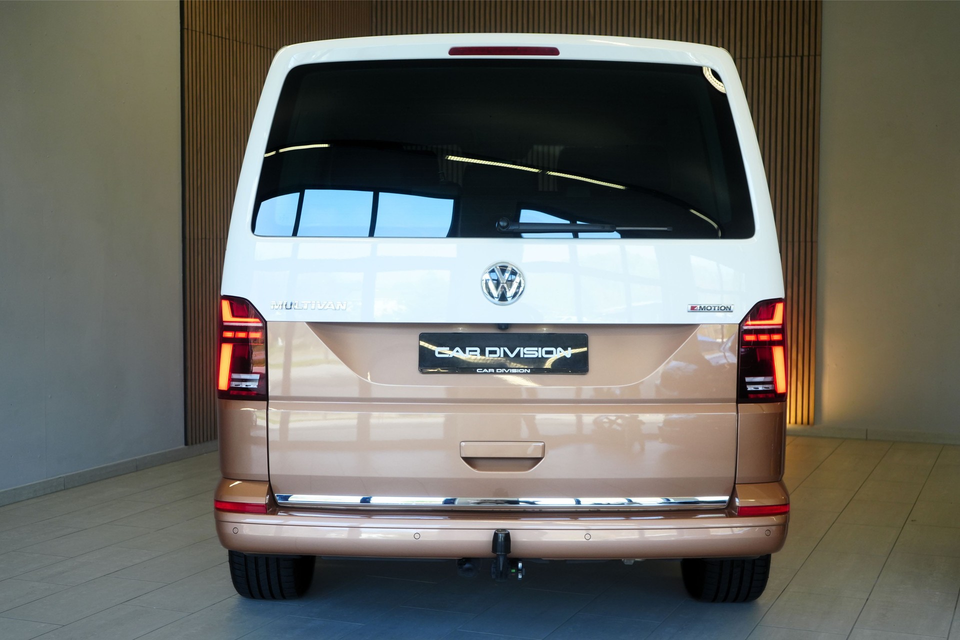 VW T6.1 Multivan 2.0 Bi-TDI Generation Six 4Motion DSG-image-6