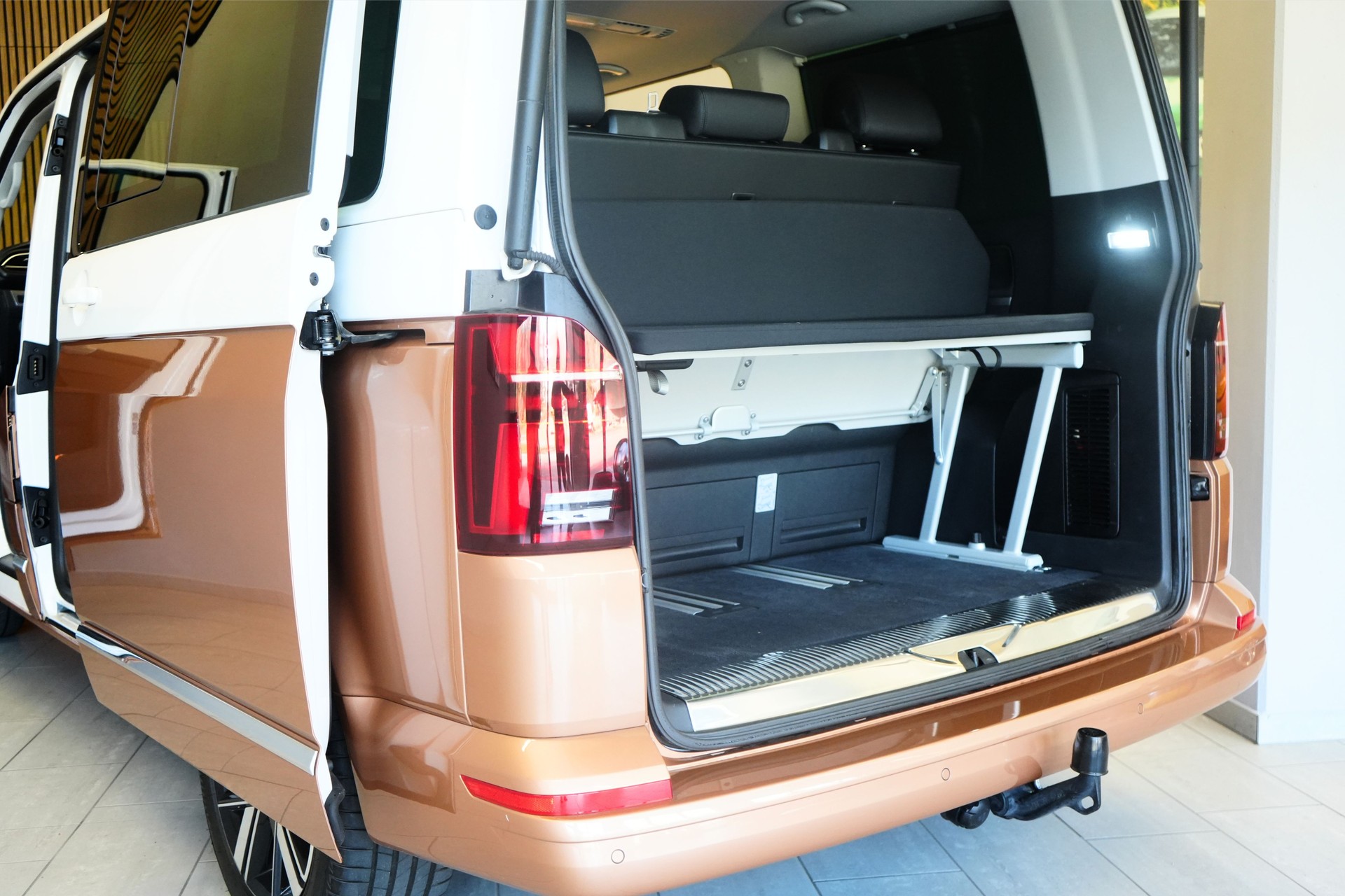 VW T6.1 Multivan 2.0 Bi-TDI Generation Six 4Motion DSG-image-12