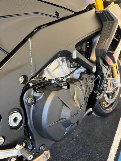 APRILIA Tuono V4 1100 E5+ Factory-image-5