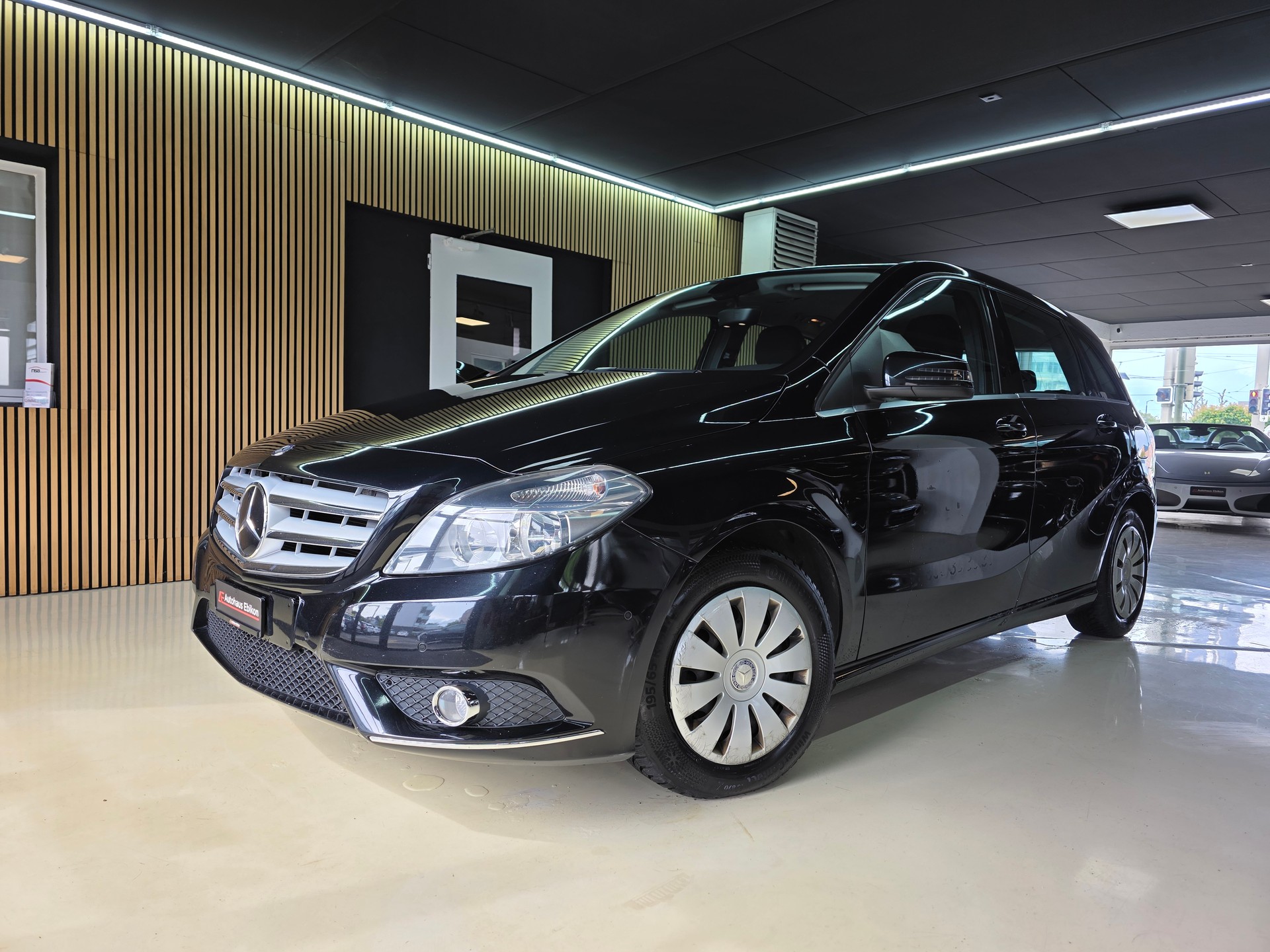 MERCEDES-BENZ B 180 CDI