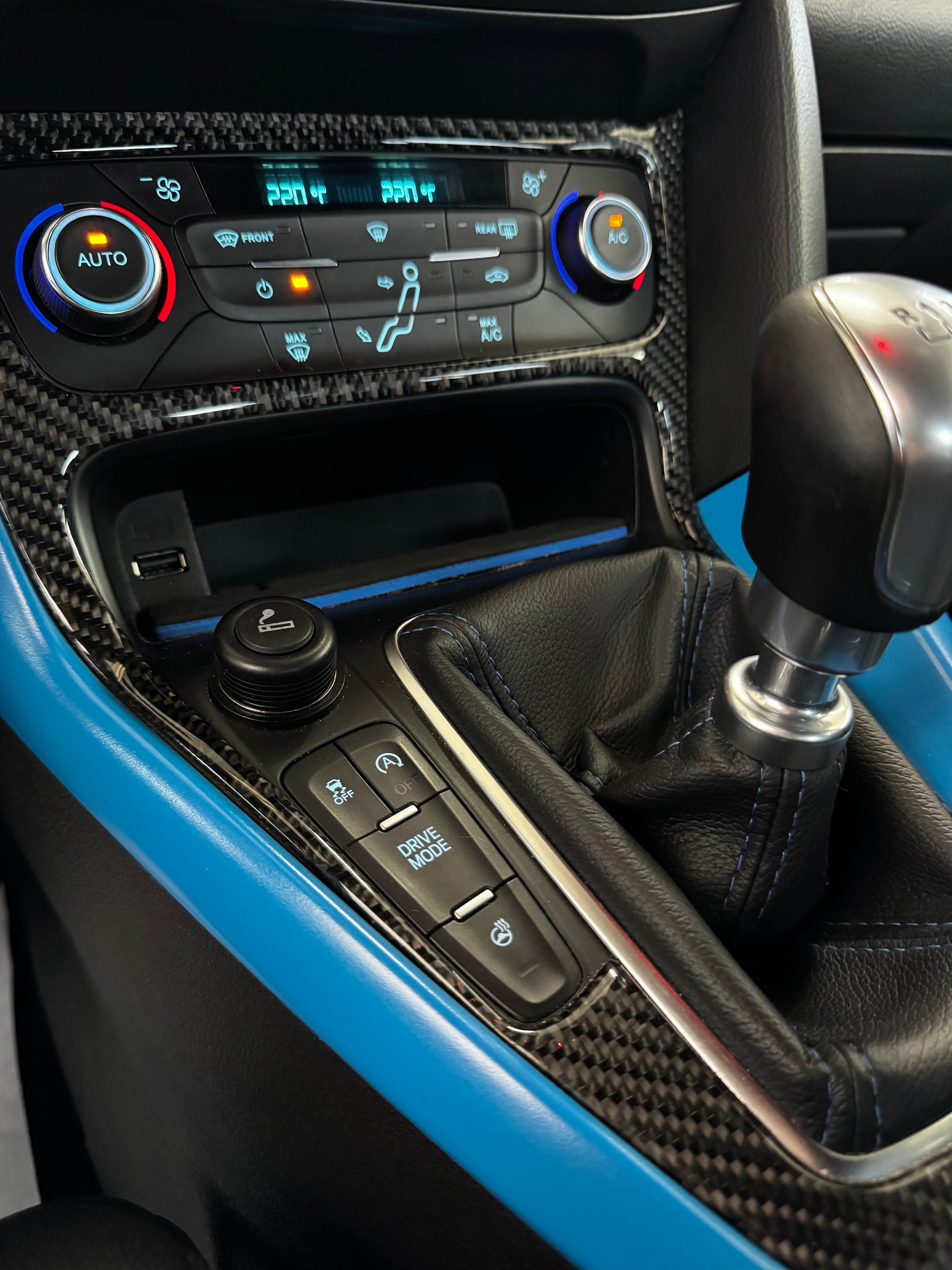 FORD Focus 2.3 EcoBoost RS AWD-image-20