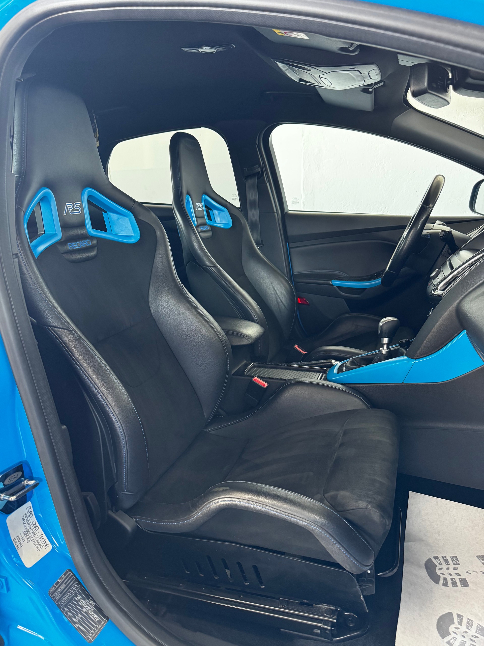 FORD Focus 2.3 EcoBoost RS AWD-image-24