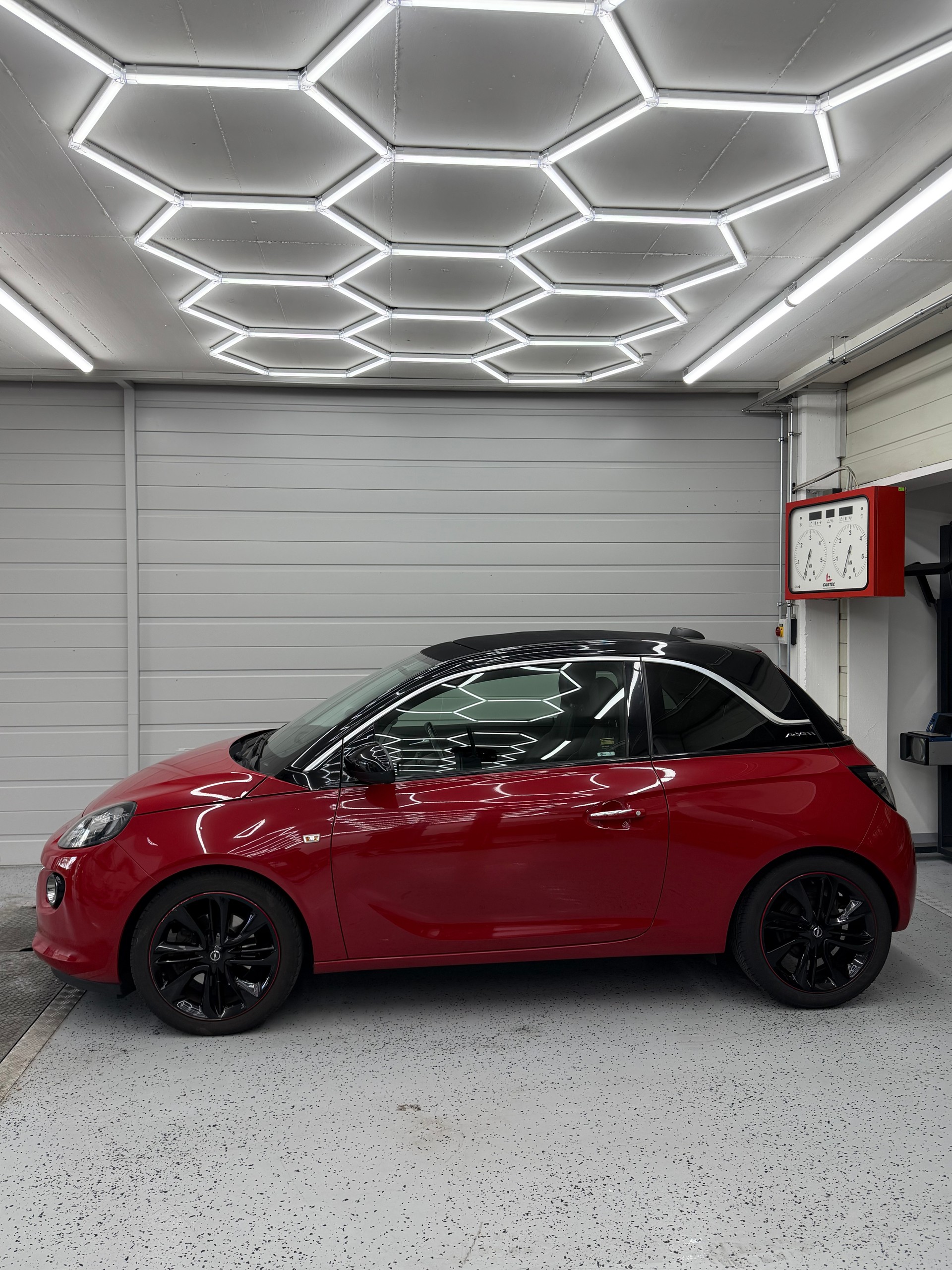 OPEL Adam 1.0 ecoFLEX Turbo Swingtop-image-1