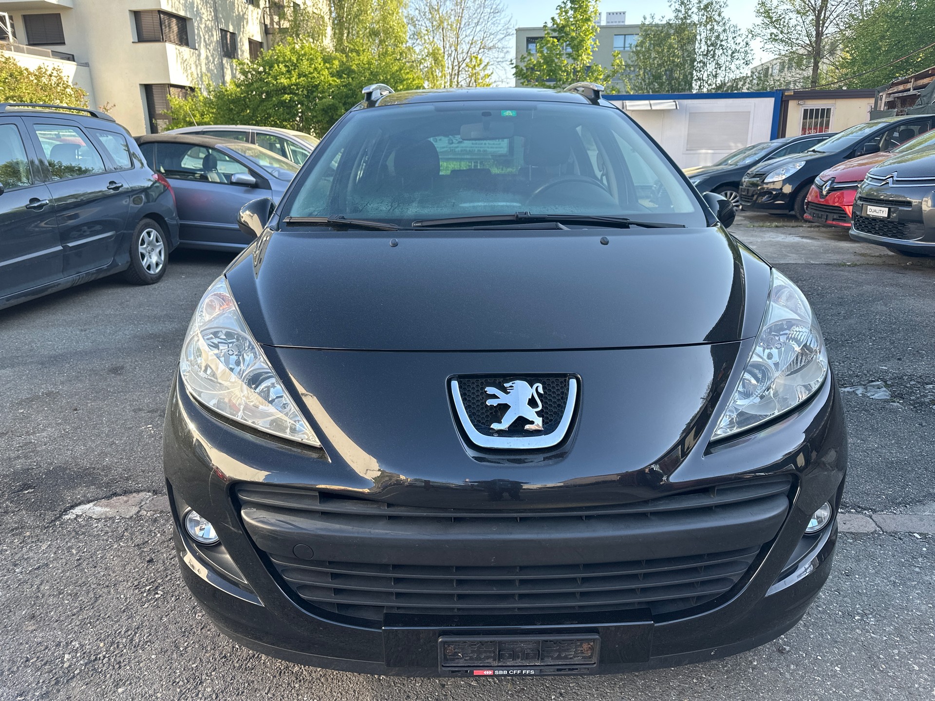 PEUGEOT 207 SW 1.4 16V Sport-image-1