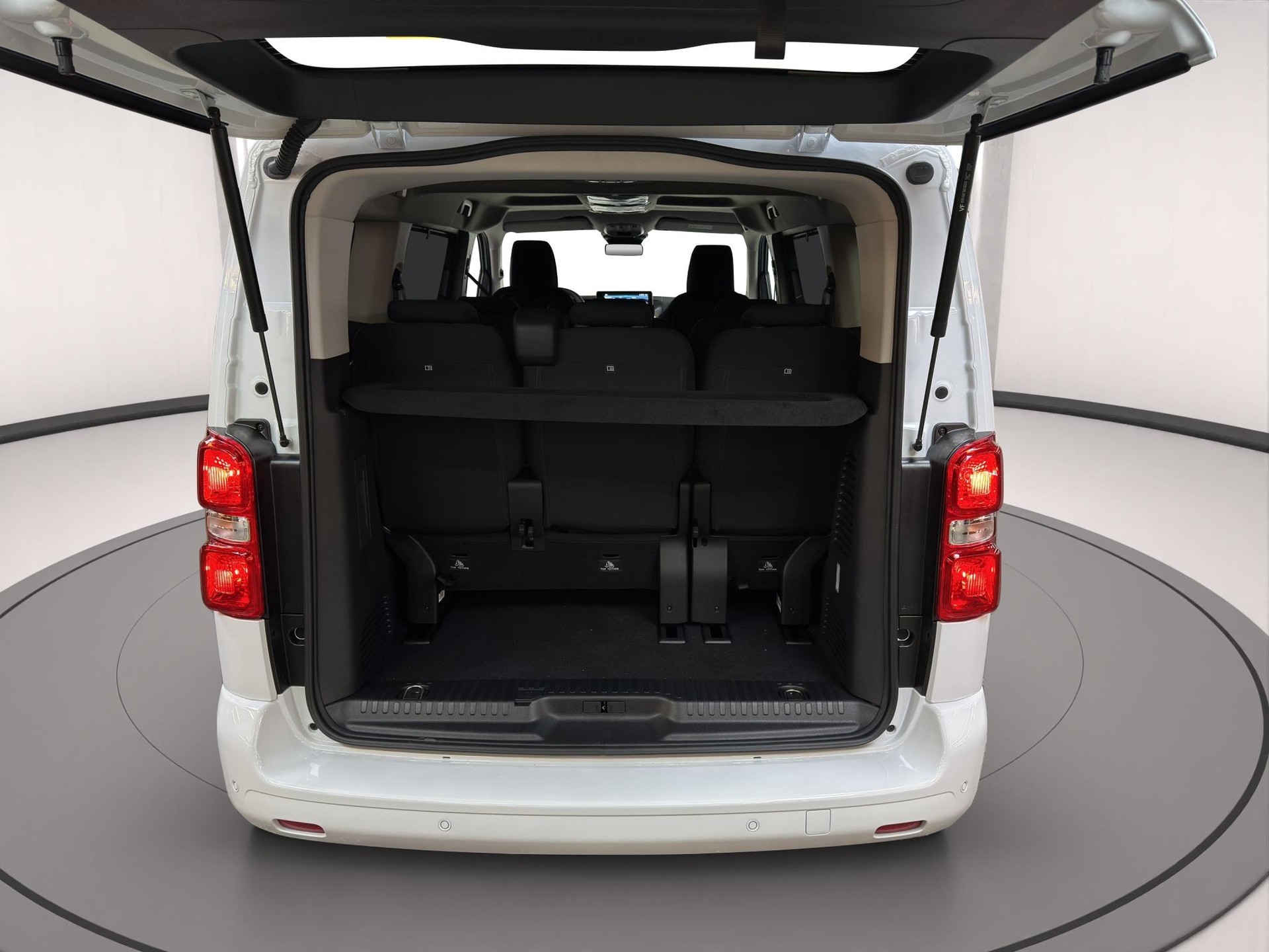 OPEL Zafira 2.2 CDTI 180 S/S-image-14
