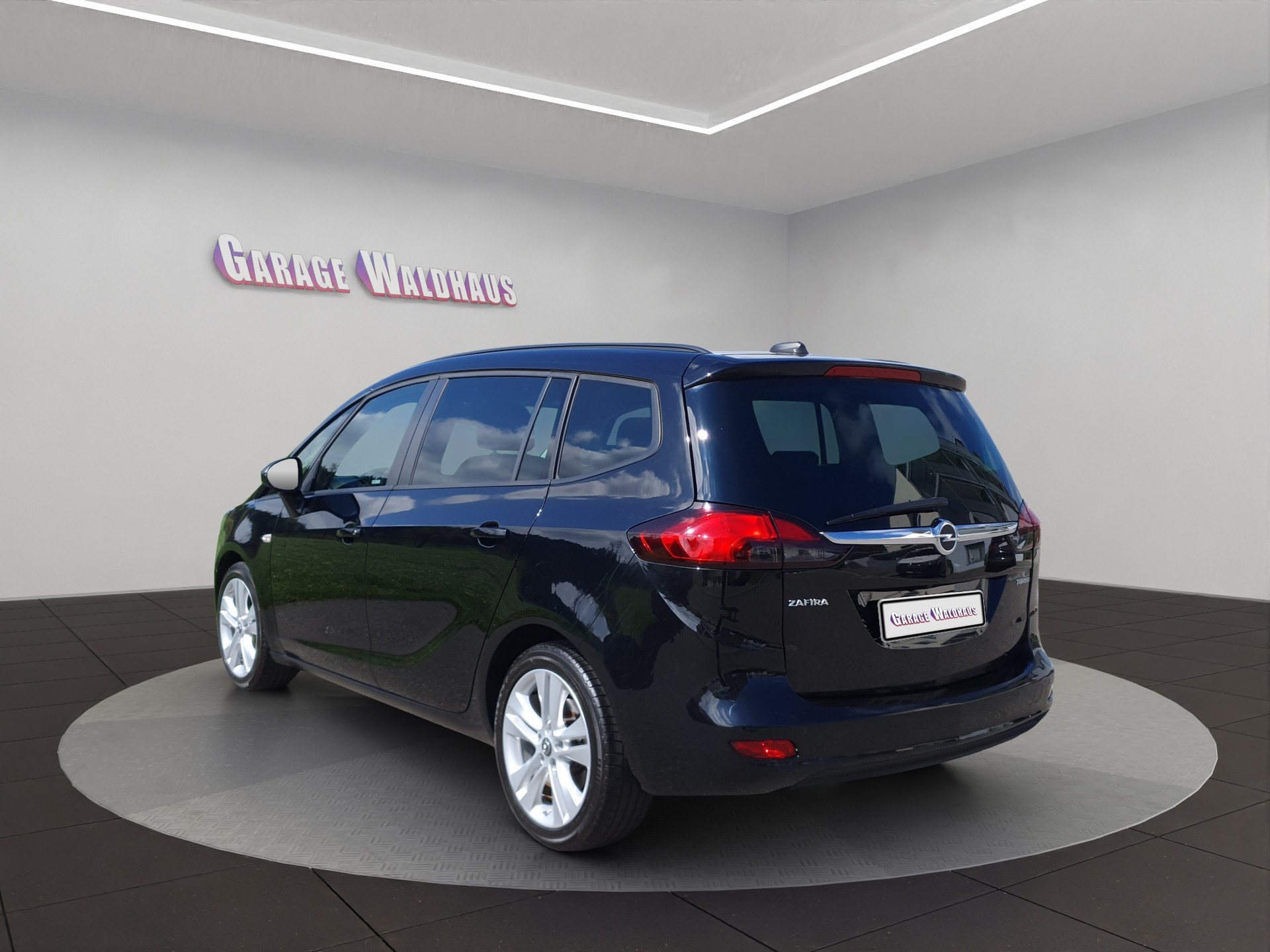 OPEL Zafira 1.4i 16V Turbo Enjoy Automatic-image-2
